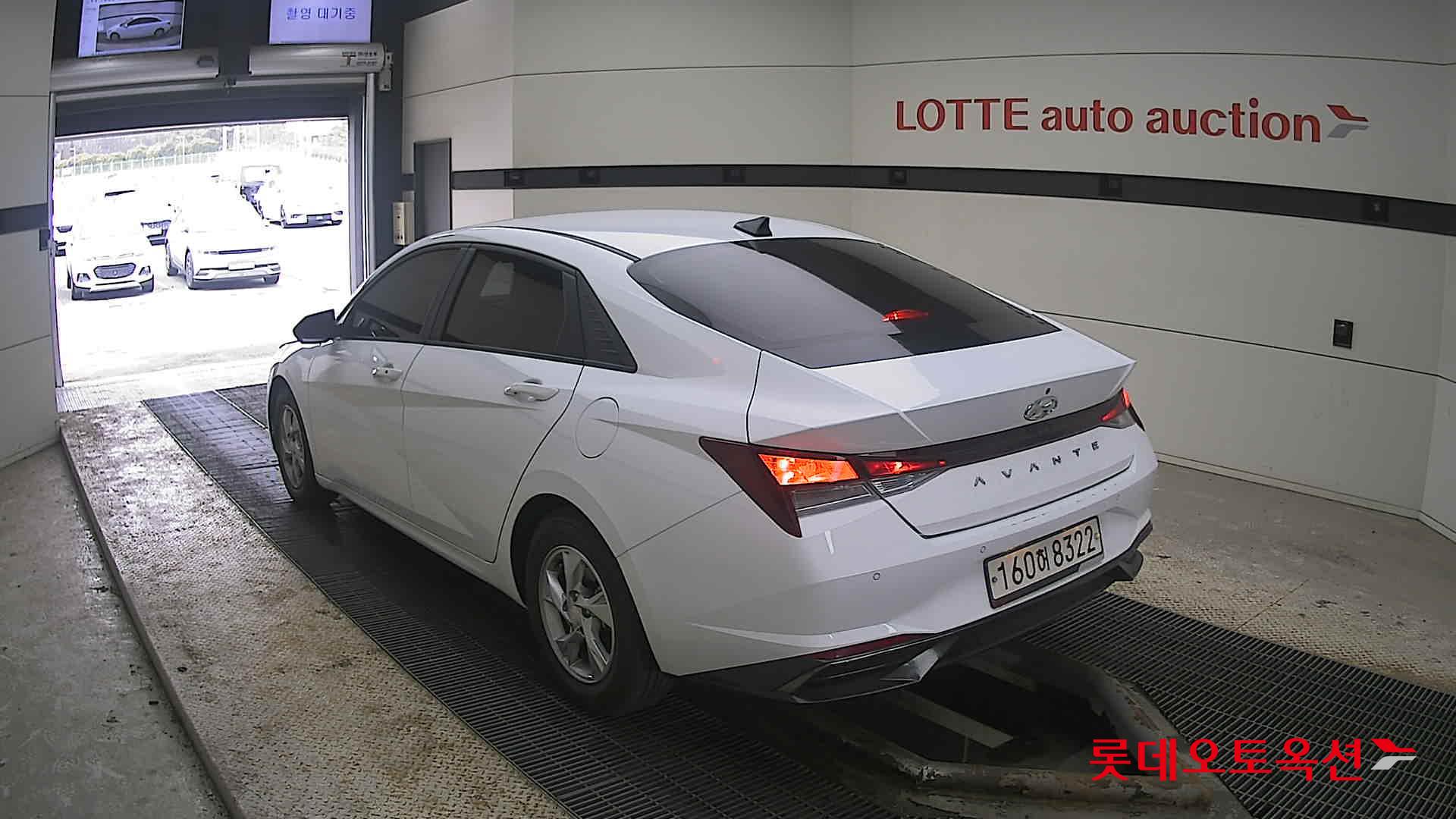 هيونداي إلانترا 2021 - صورة 4