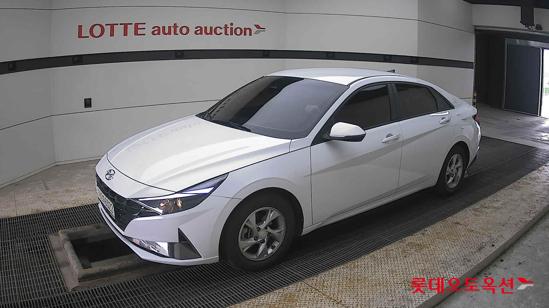 هيونداي إلانترا 2021 - صورة 11