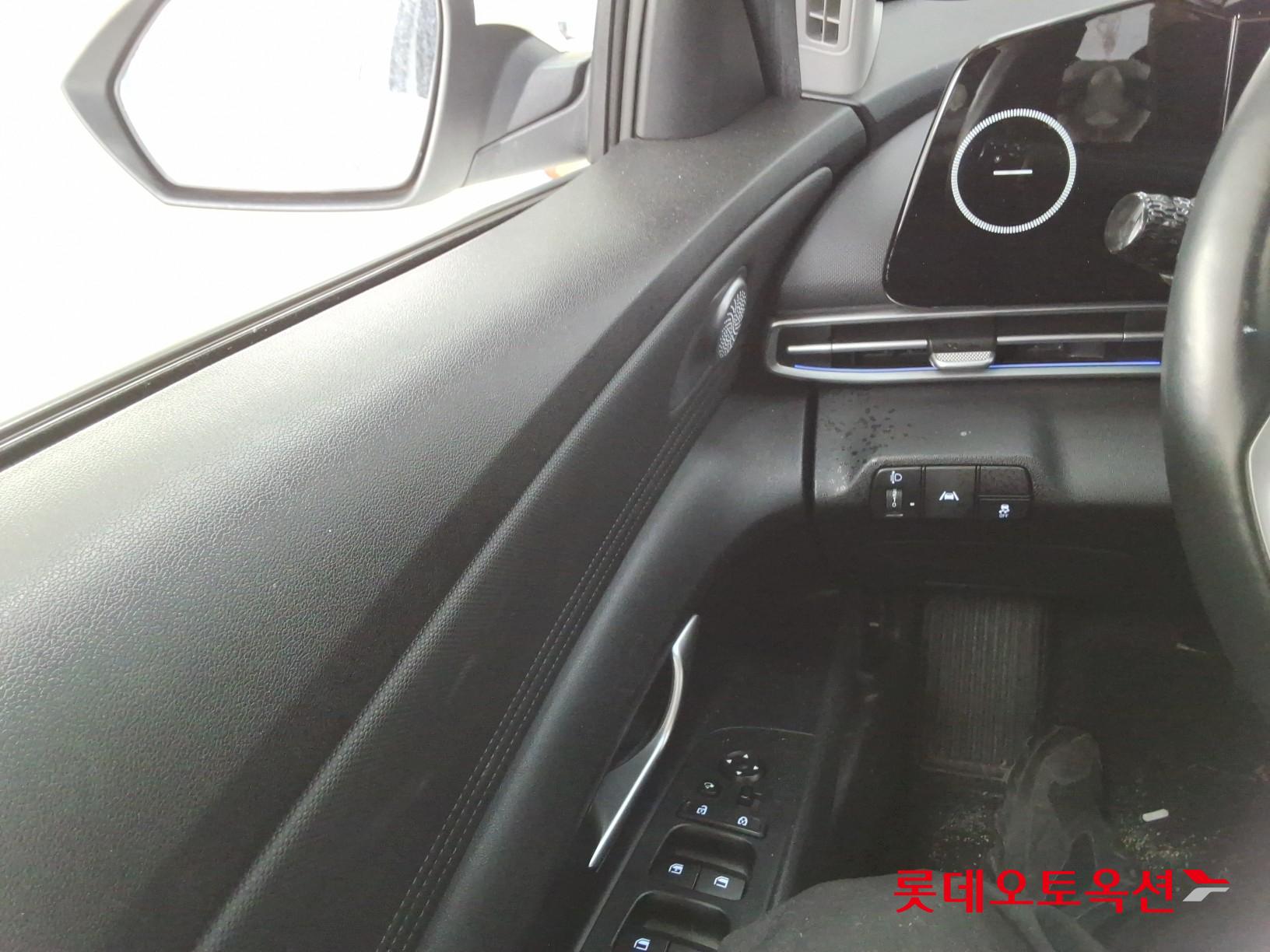 هيونداي إلانترا 2021 - صورة 29