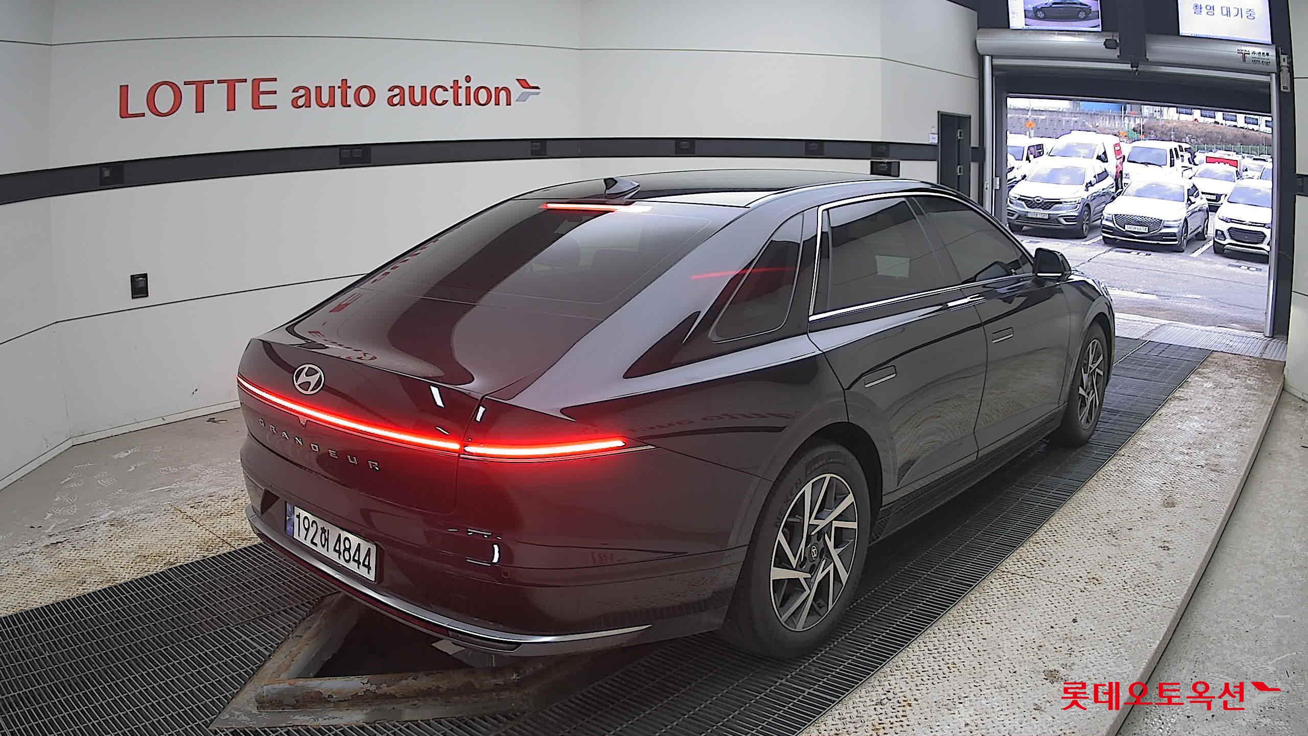 Hyundai Grandeur 2023 - Image 5