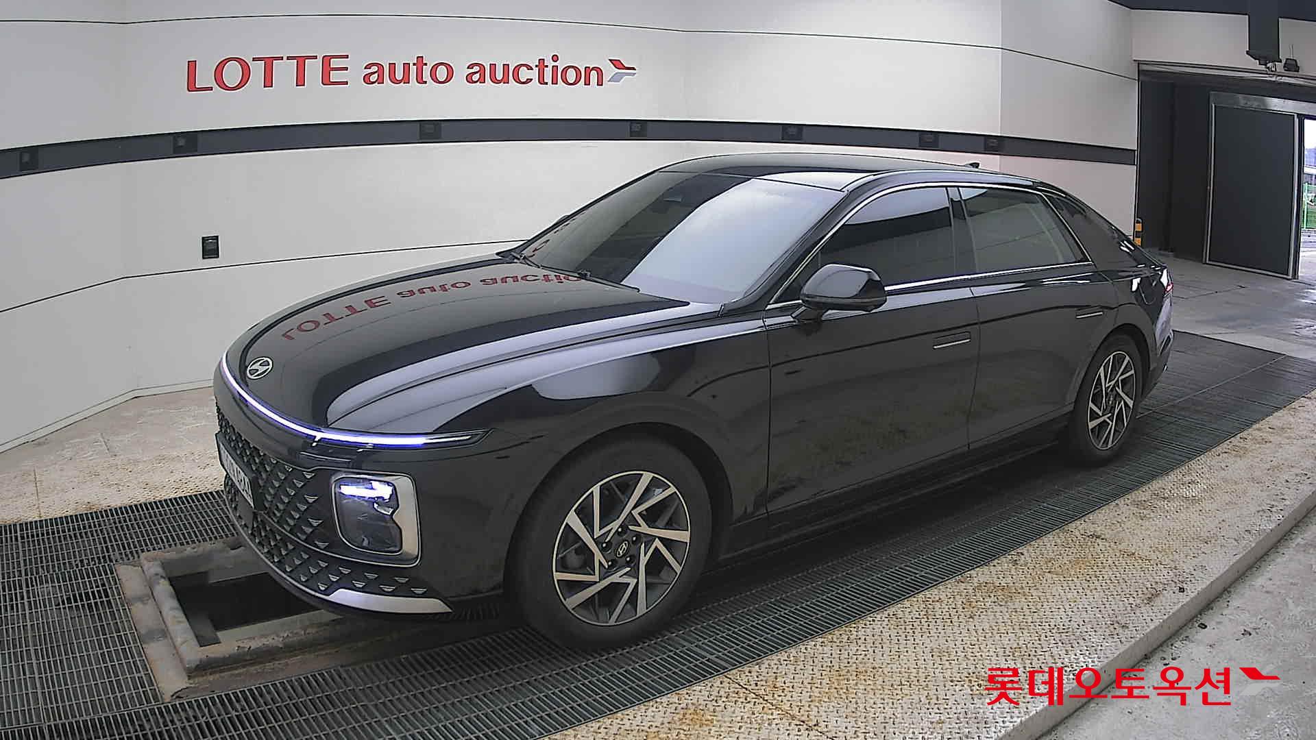 Hyundai Grandeur 2023 - Image 11