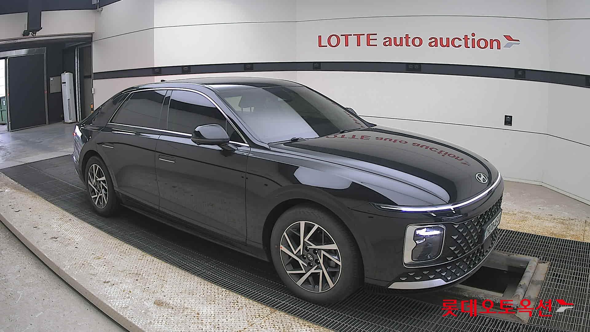 Hyundai Grandeur 2023 - Image 23