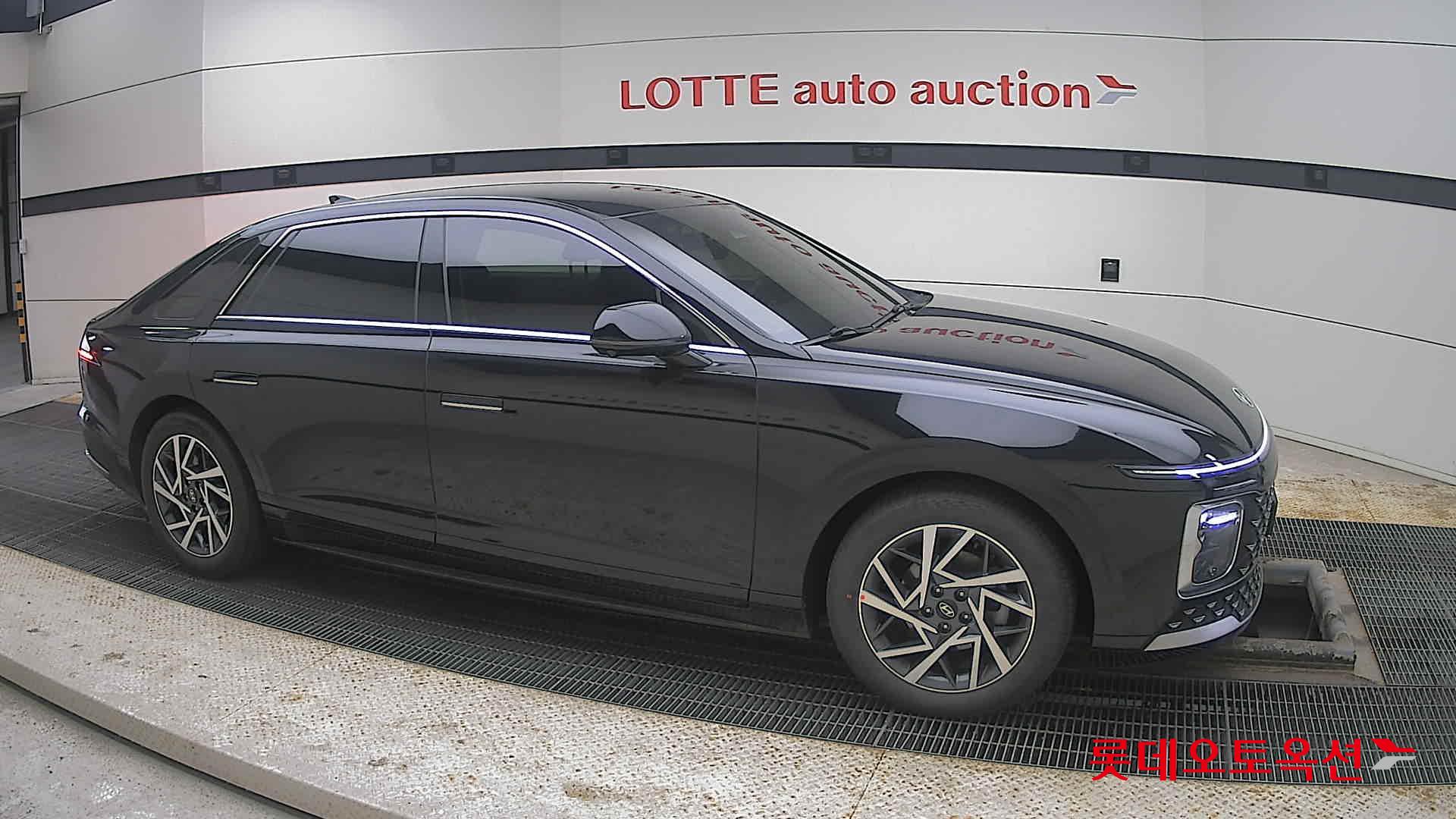 Hyundai Grandeur 2023 - Image 22