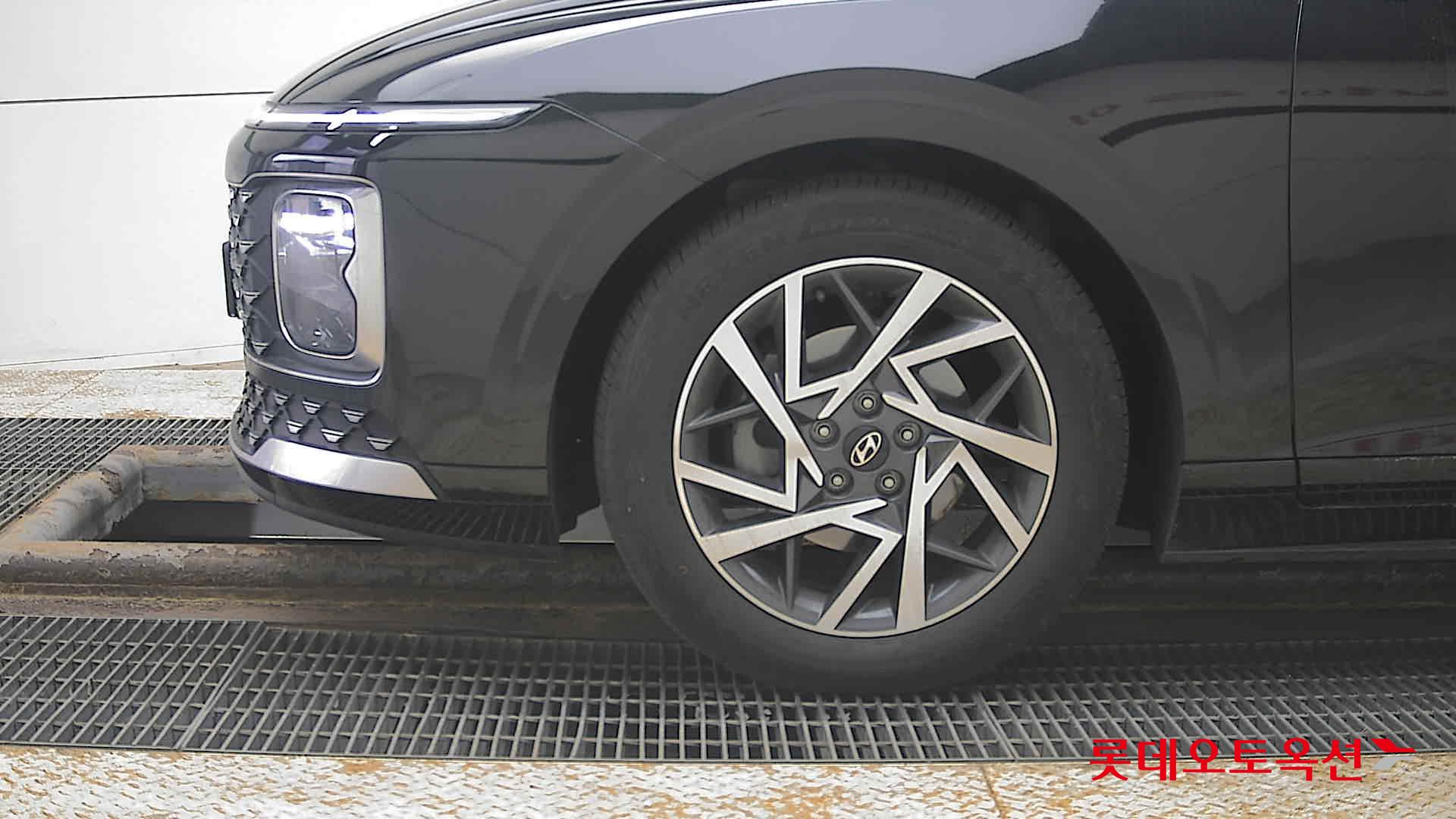 Hyundai Grandeur 2023 - Image 25