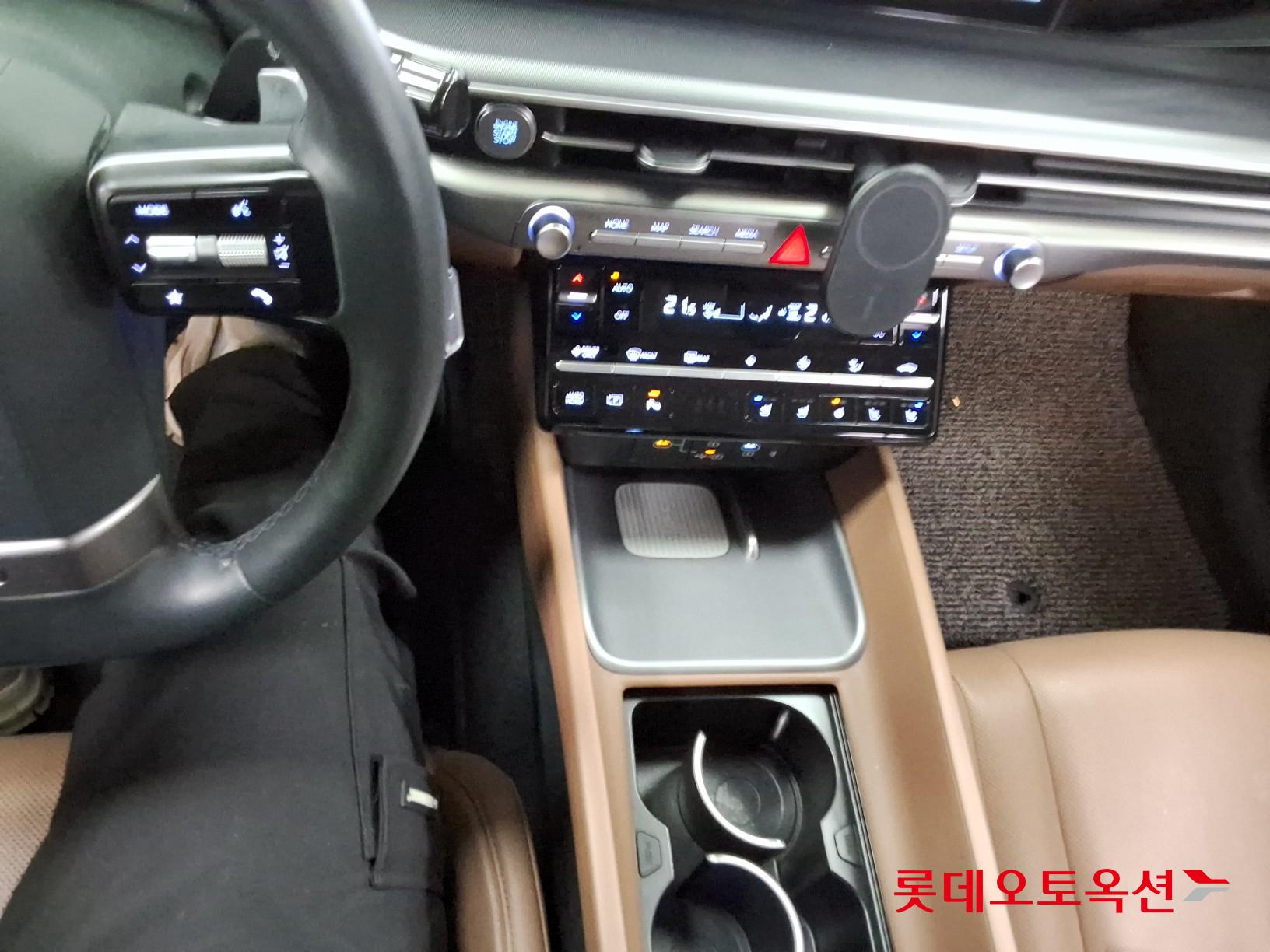 Hyundai Grandeur 2023 - Image 34
