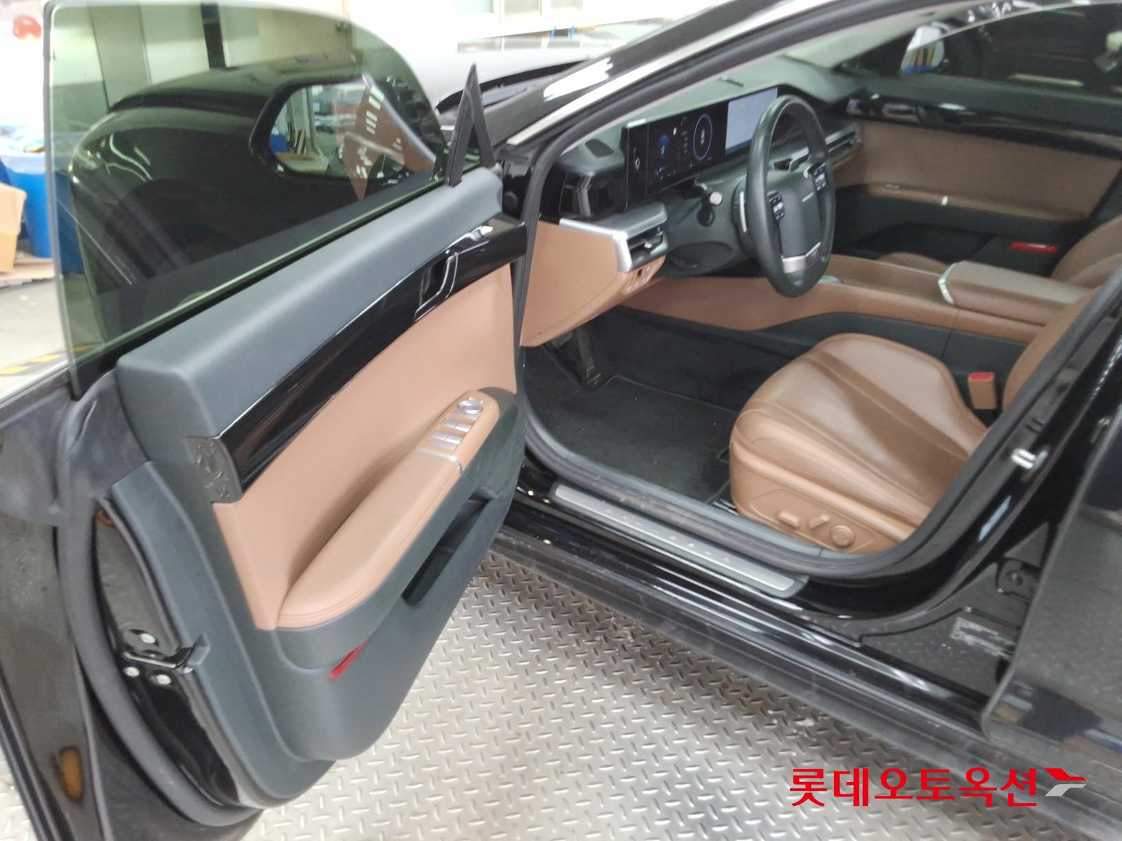 Hyundai Grandeur 2023 - Image 36