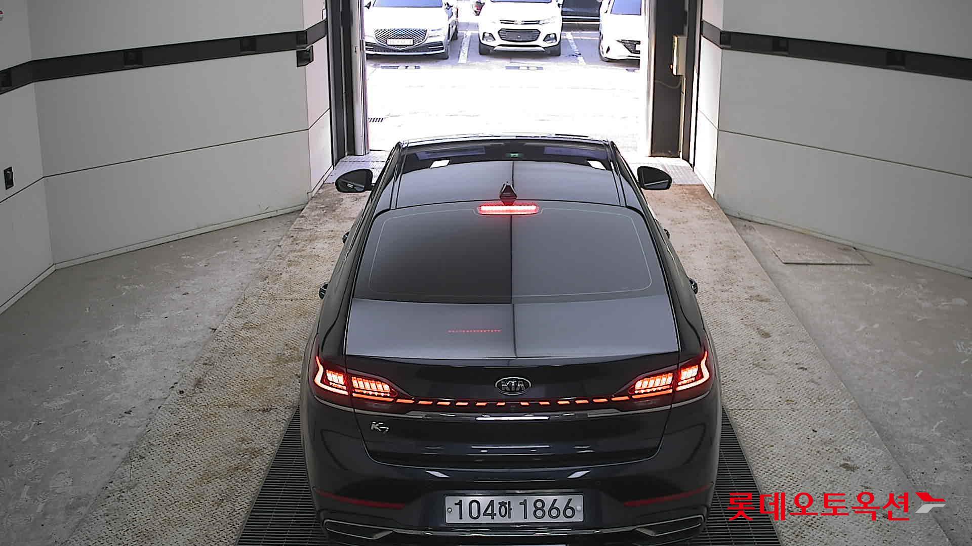 كيا K7 2020 - صورة 17