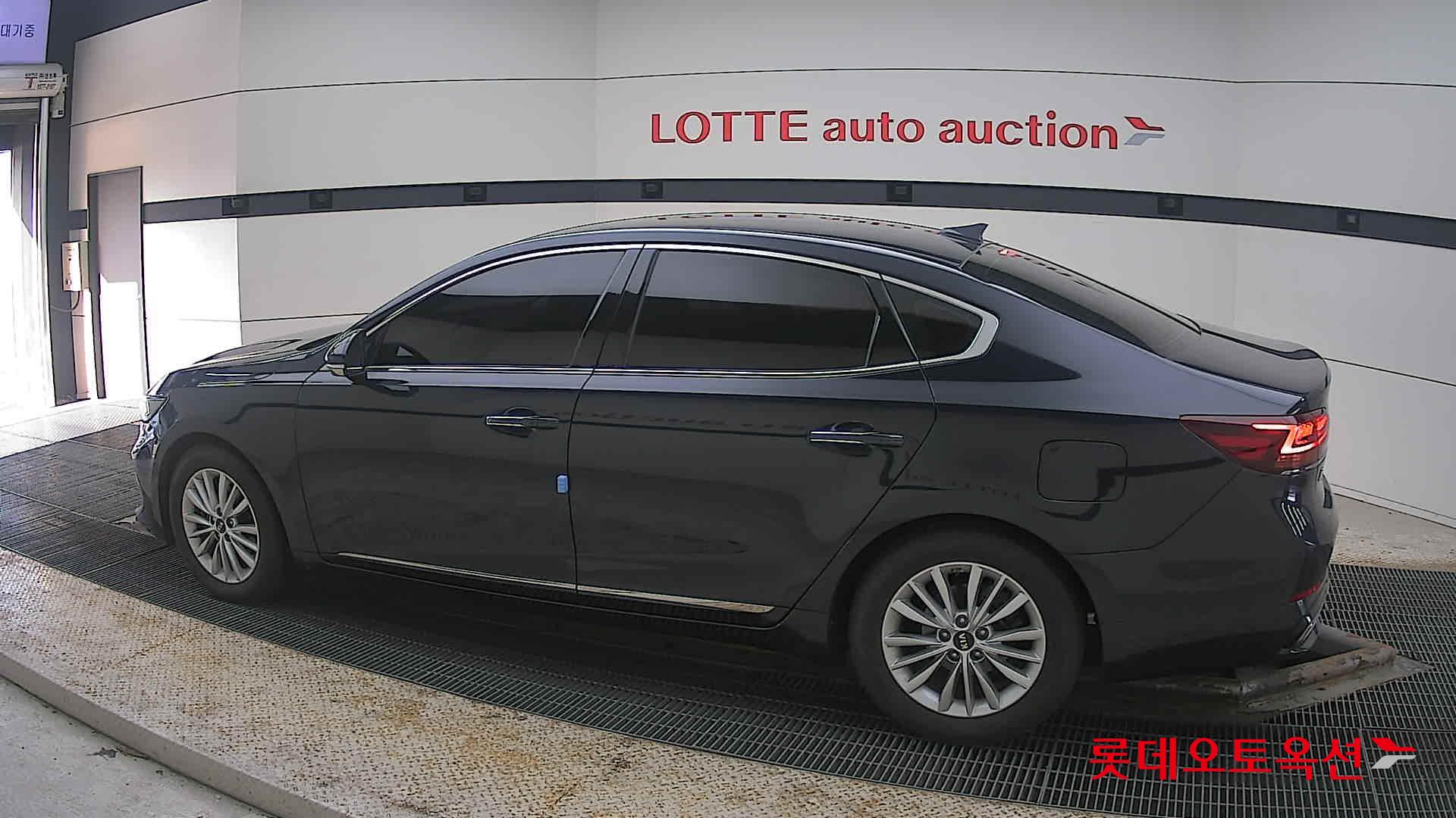 كيا K7 2020 - صورة 14