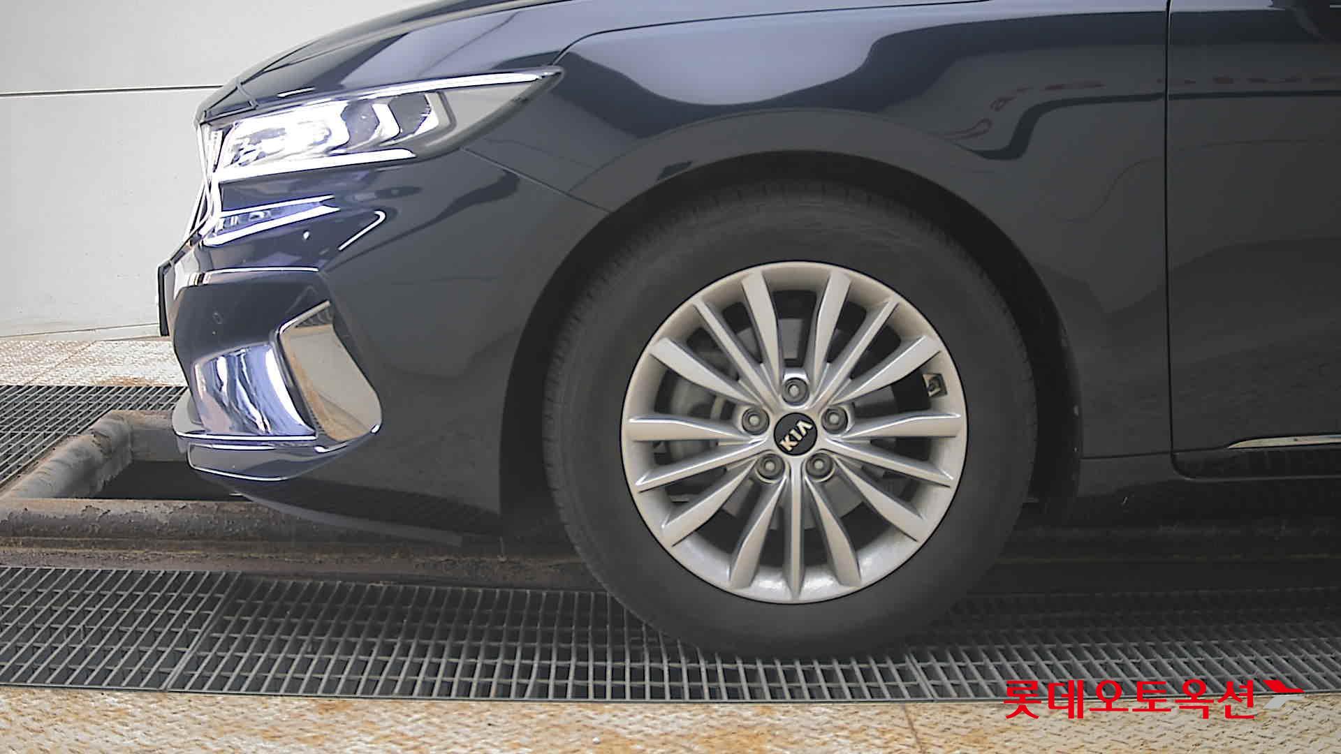 كيا K7 2020 - صورة 25