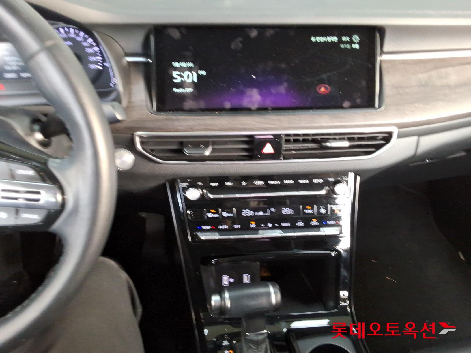 كيا K7 2020 - صورة 32