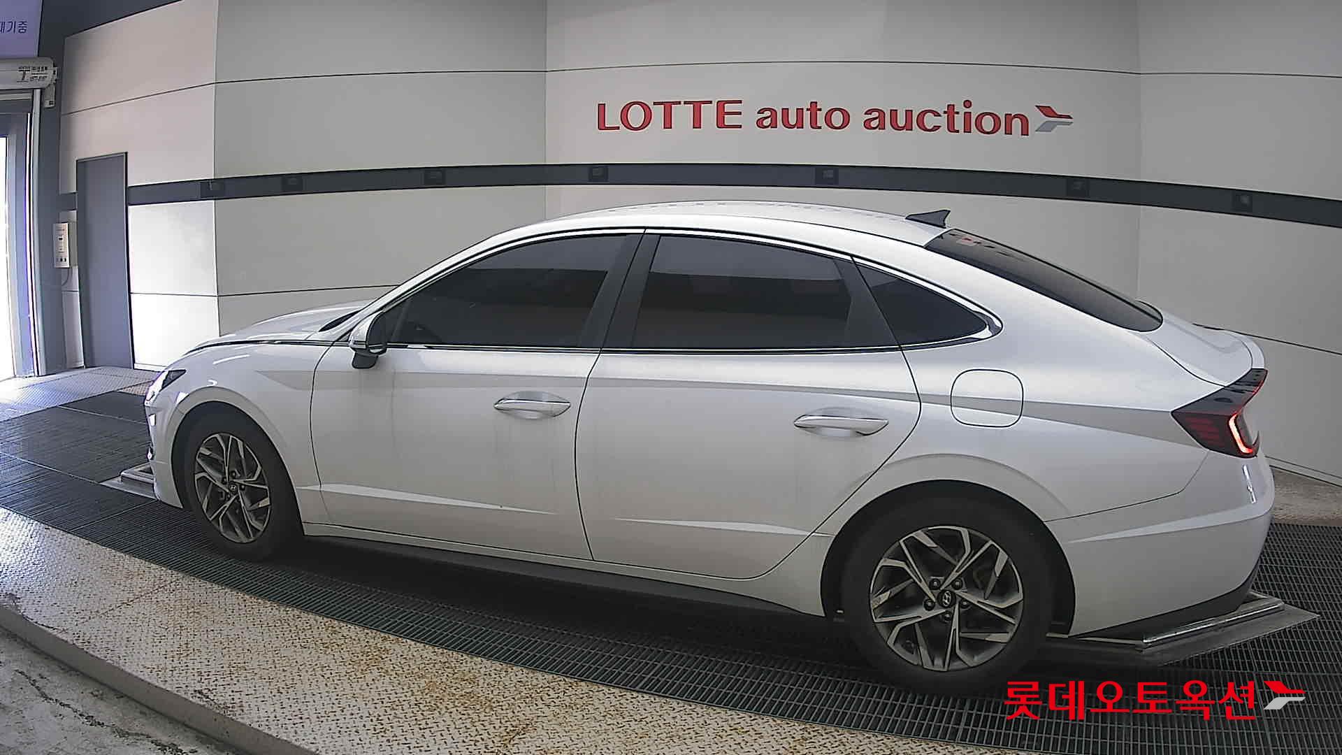 2021 - hyundai sonata