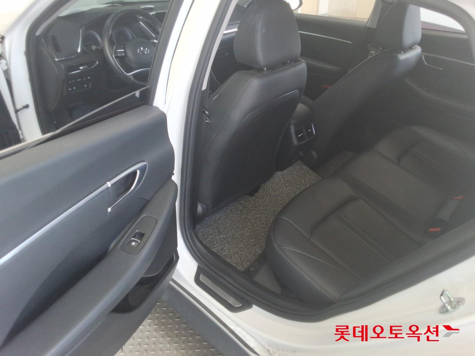 2021 - hyundai sonata