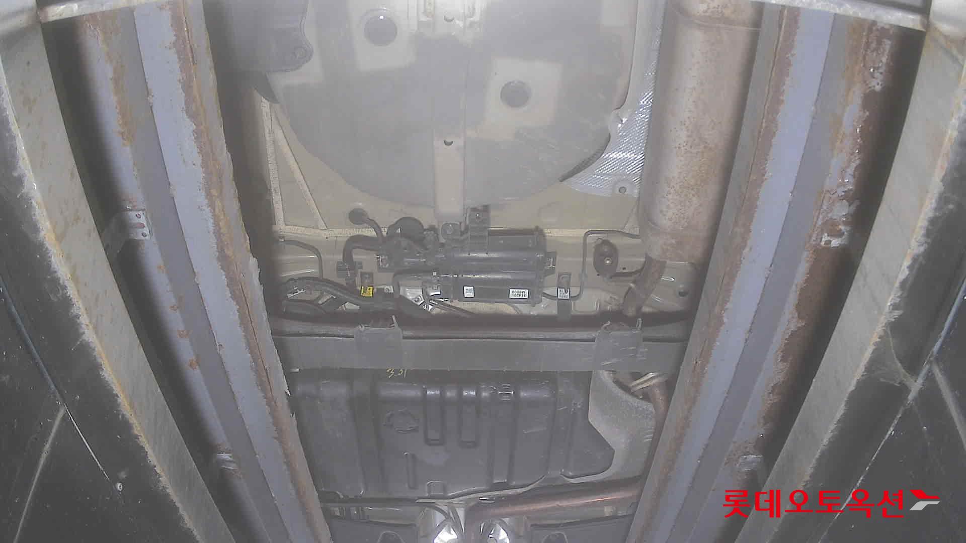 Hyundai Elantra 2020 - Image 2