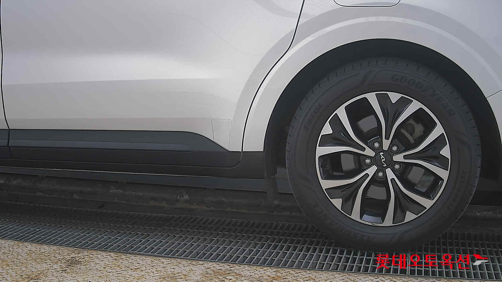 Kia Carnival 2022 - Image 26