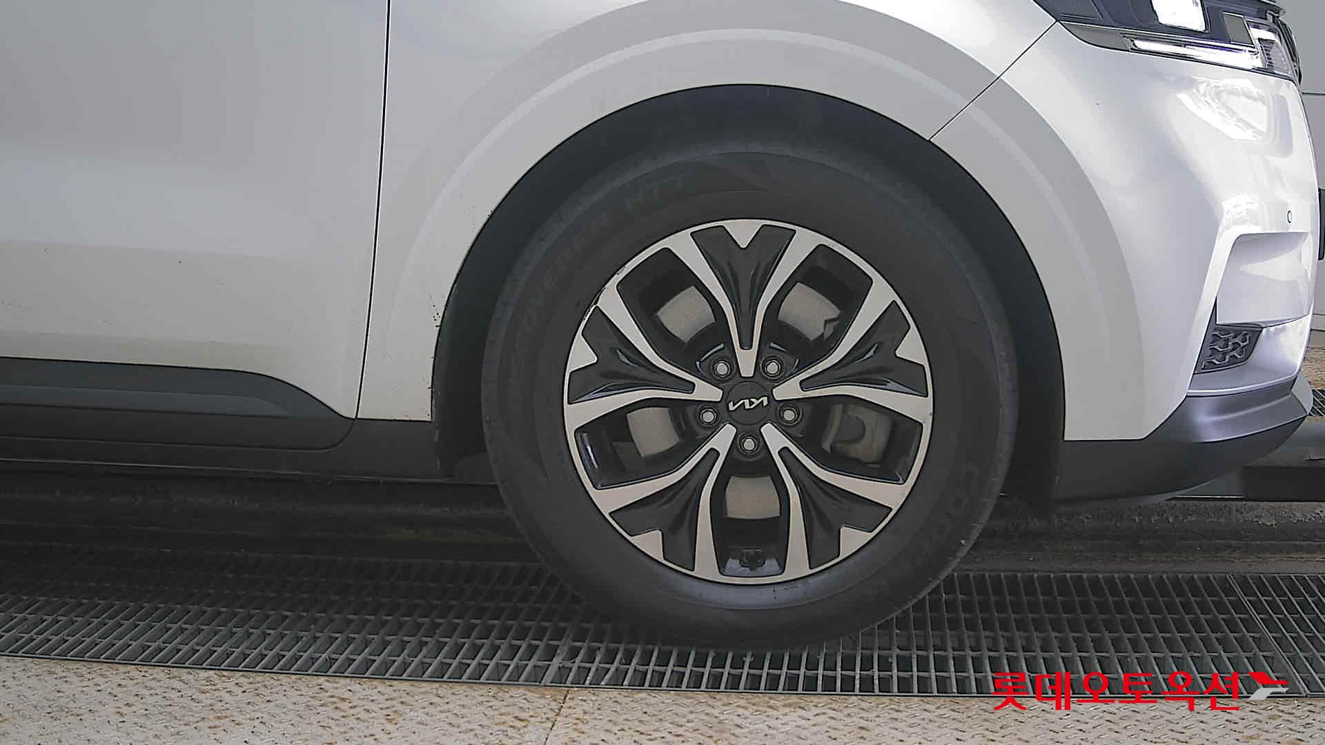 Kia Carnival 2022 - Image 27