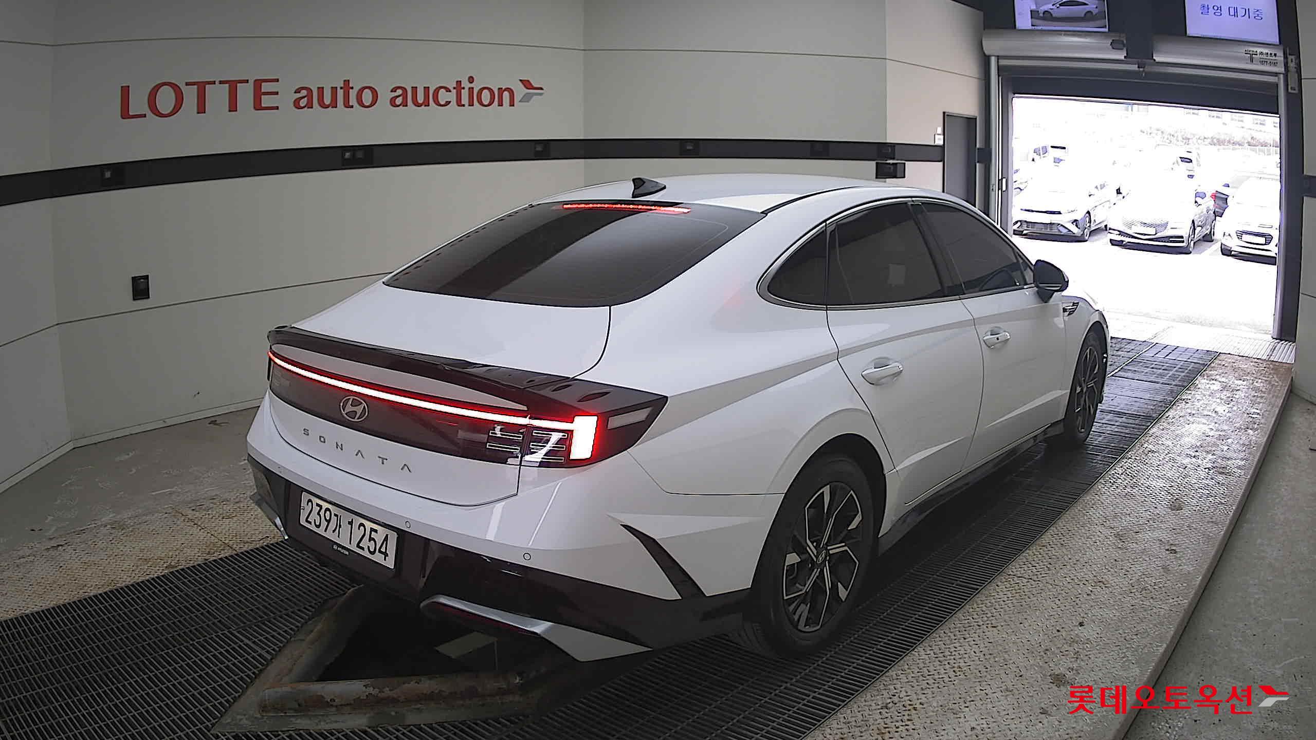 Hyundai Sonata 2024 - Image 5