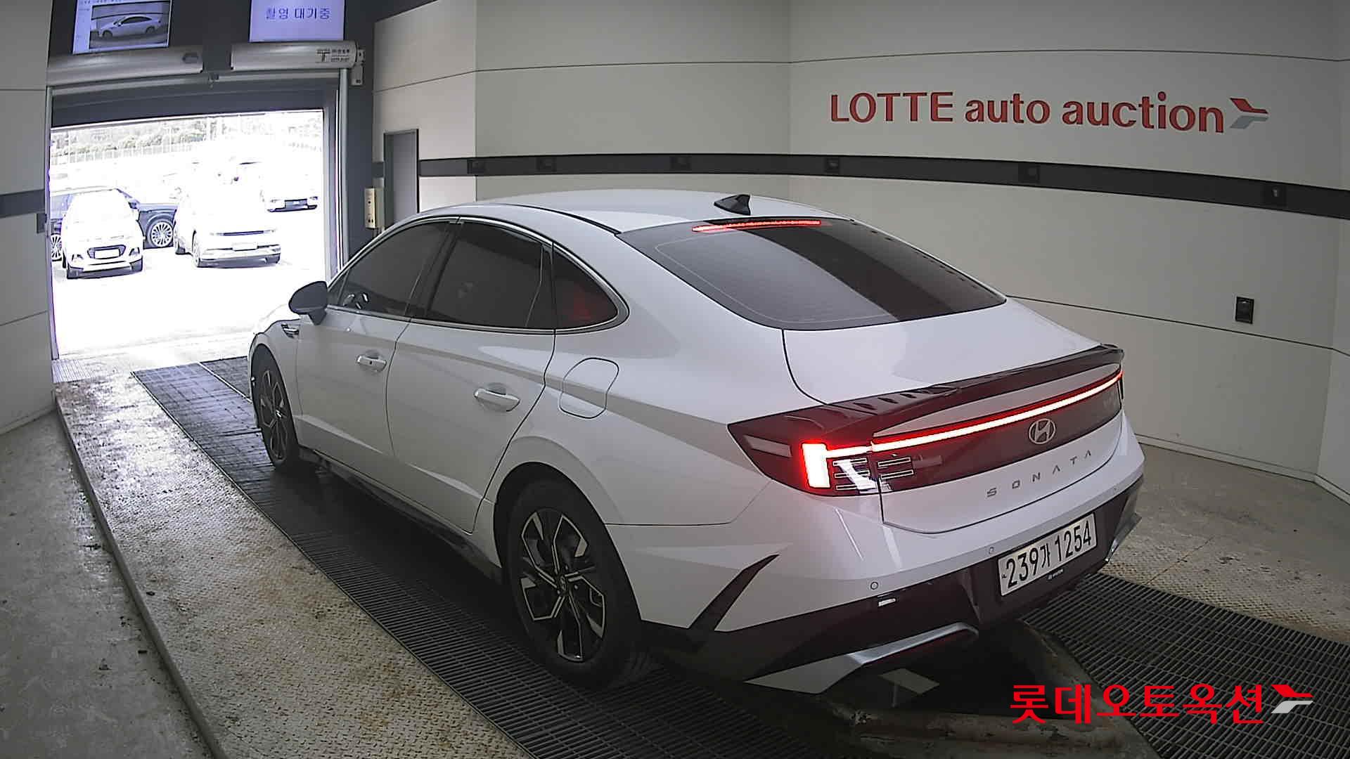 Hyundai Sonata 2024 - Image 4