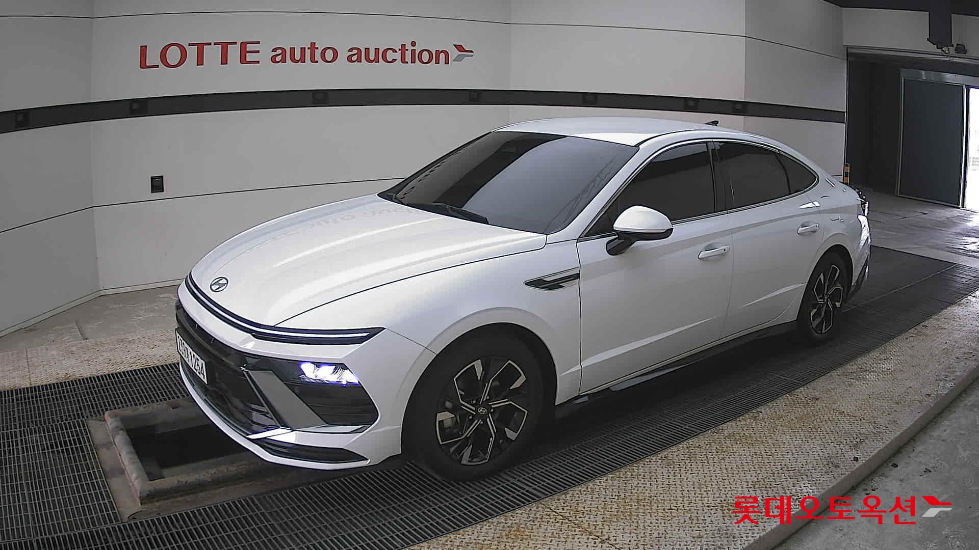 Hyundai Sonata 2024 - Image 11