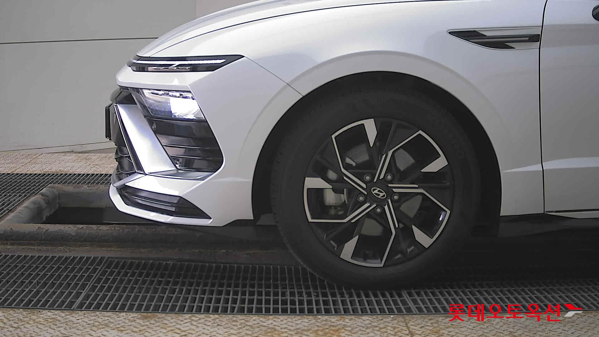 Hyundai Sonata 2024 - Image 25