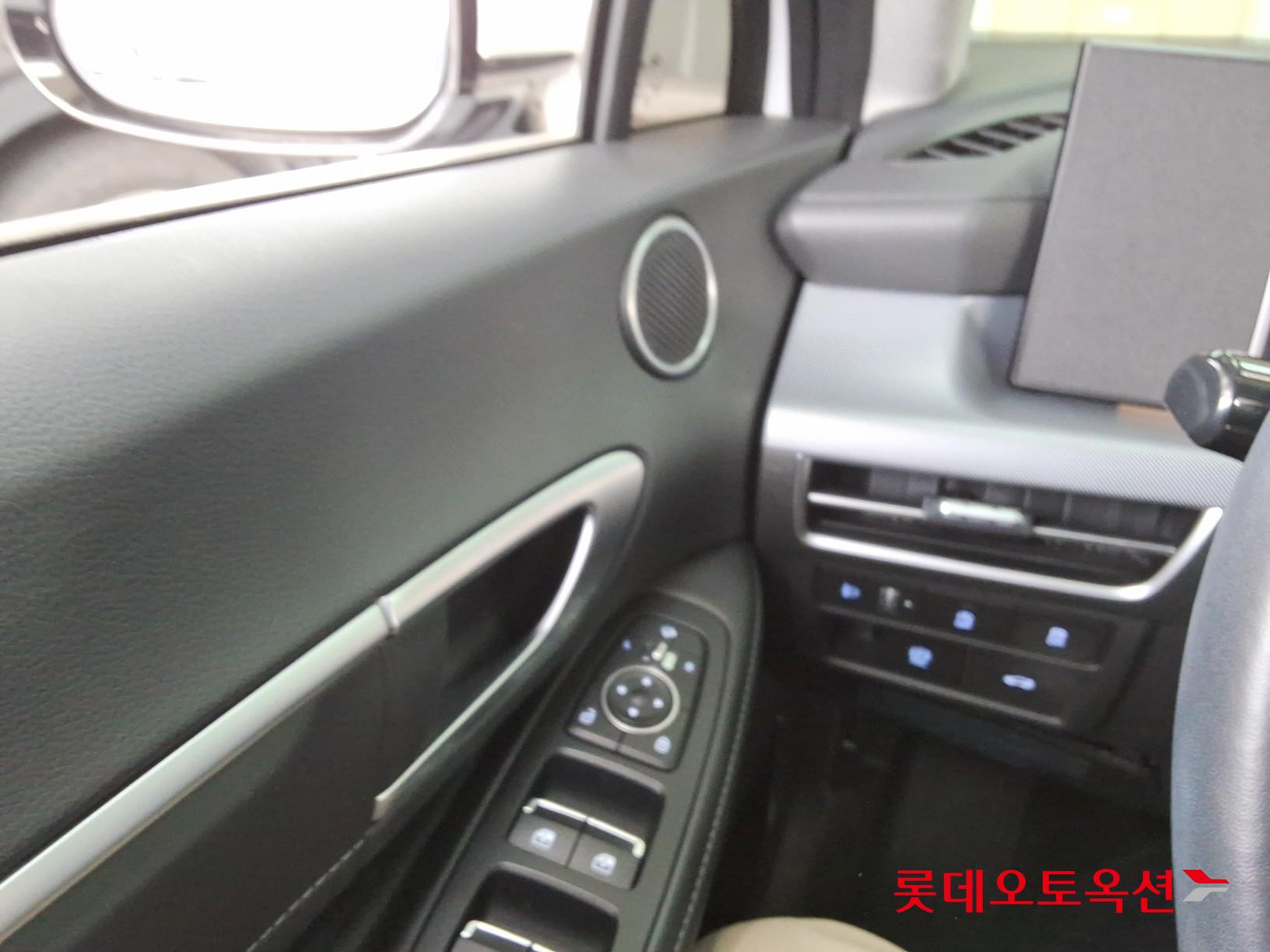 Hyundai Sonata 2024 - Image 29