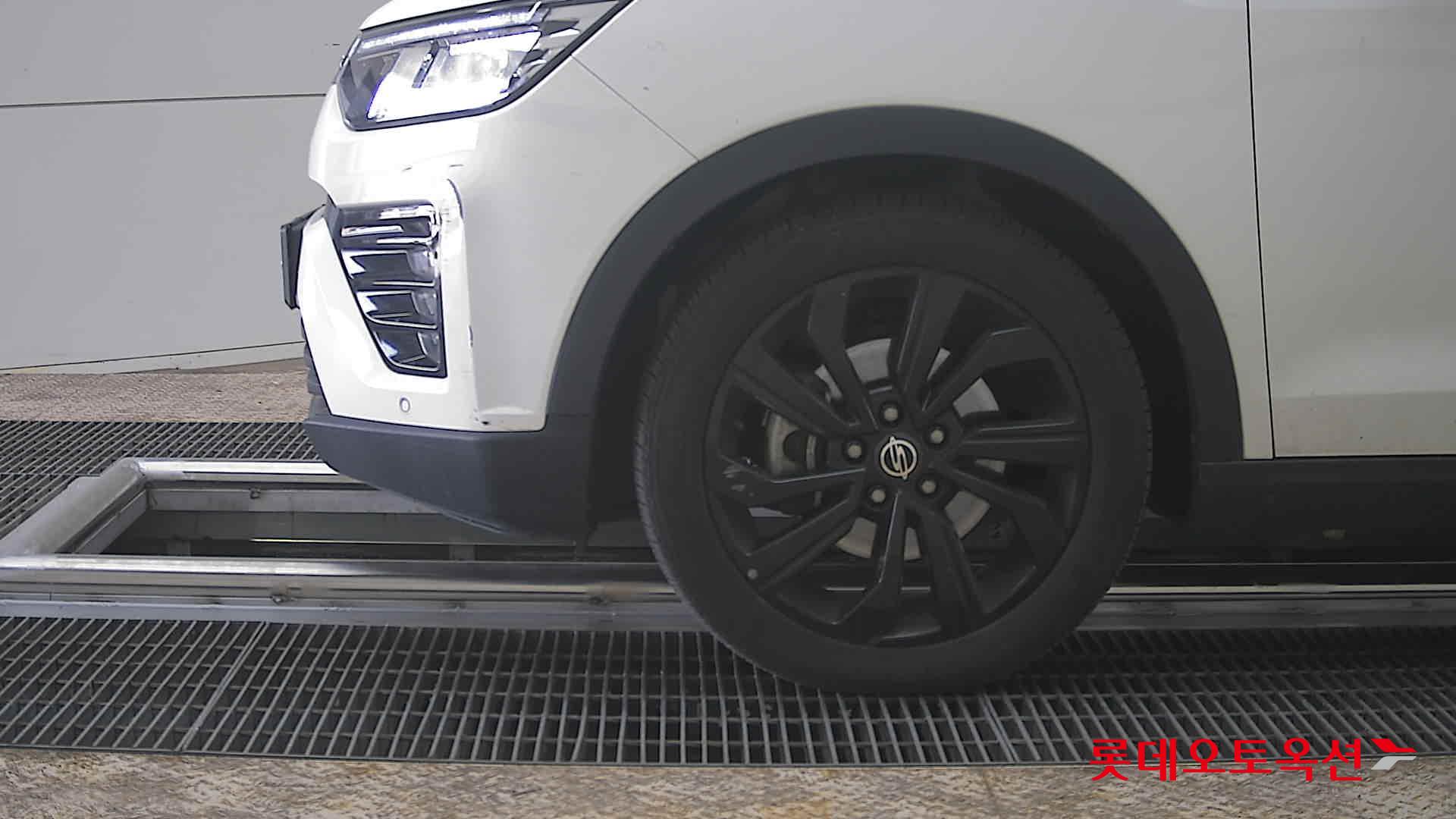 سانغ يونغ تيفولي