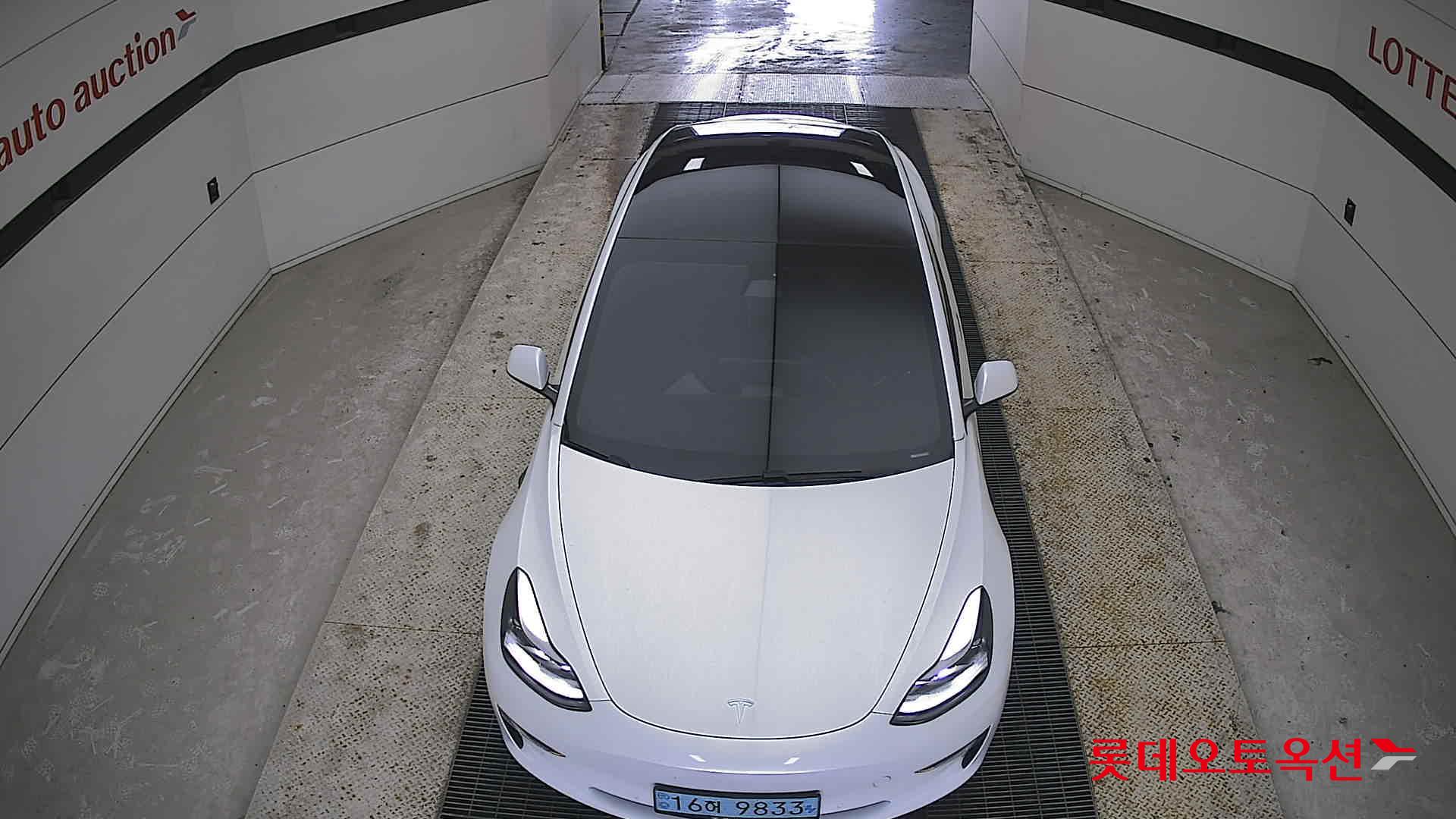 TESLA Model 3 2021 - 이미지 7