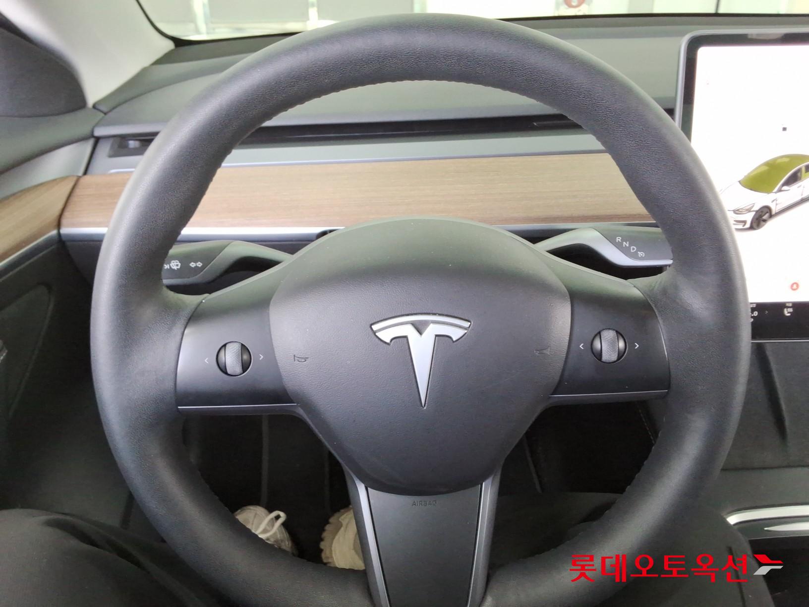 TESLA Model 3 2021 - 이미지 30
