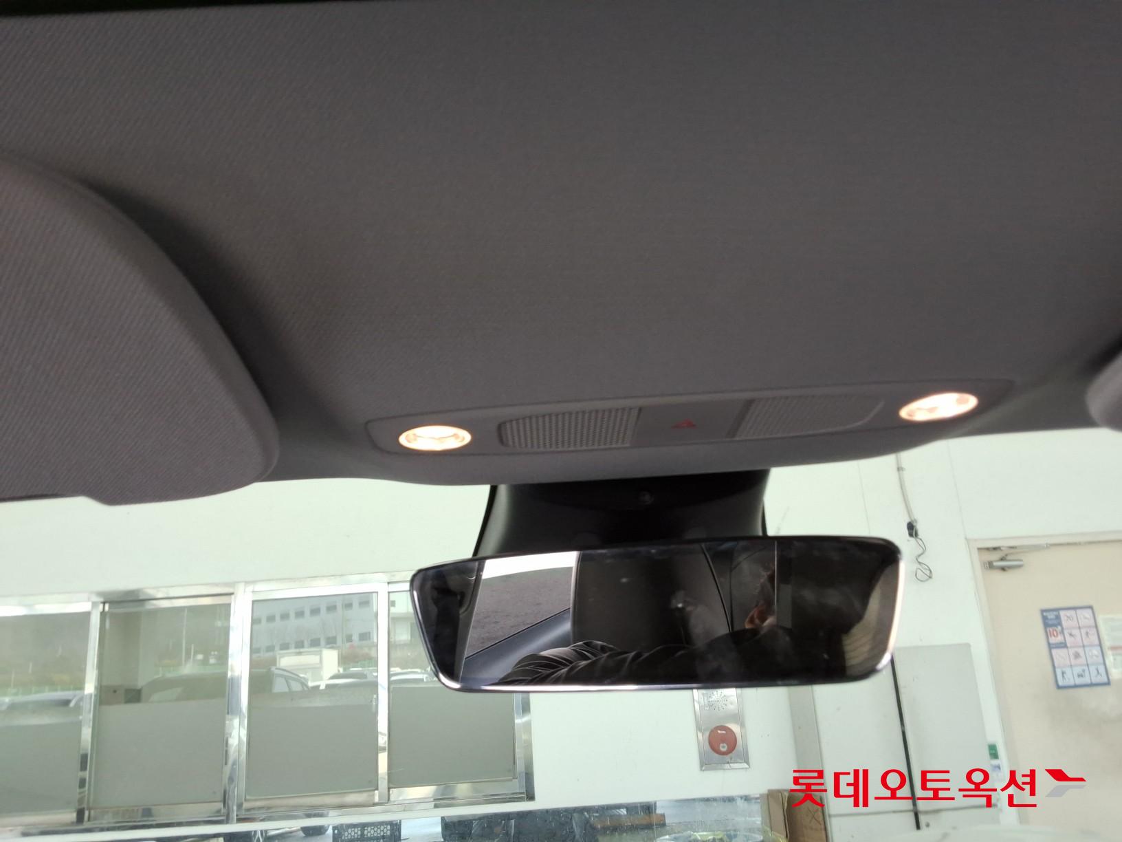 TESLA Model 3 2021 - 이미지 31