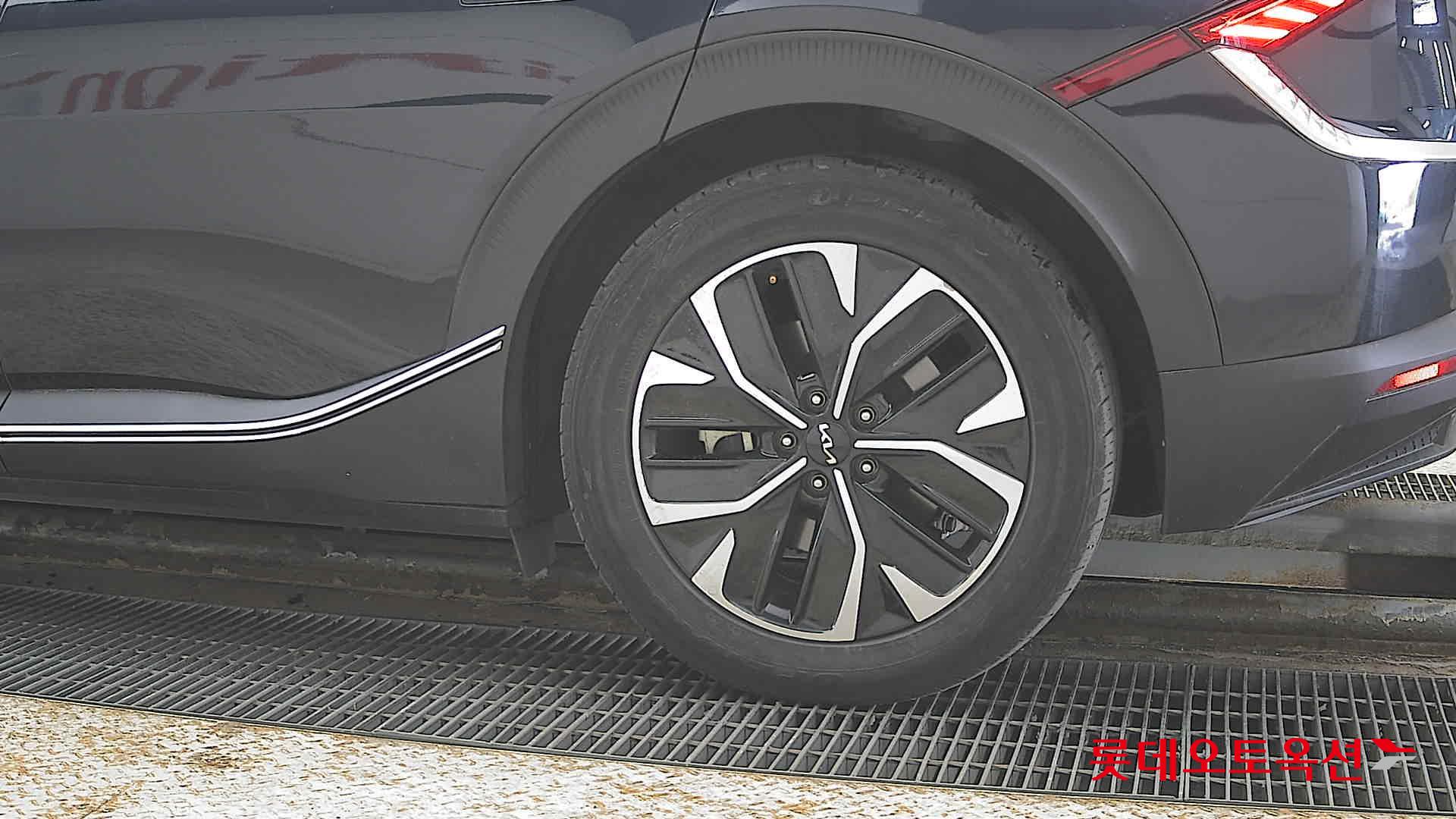 기아자동차 EV6 2022 - 이미지 26