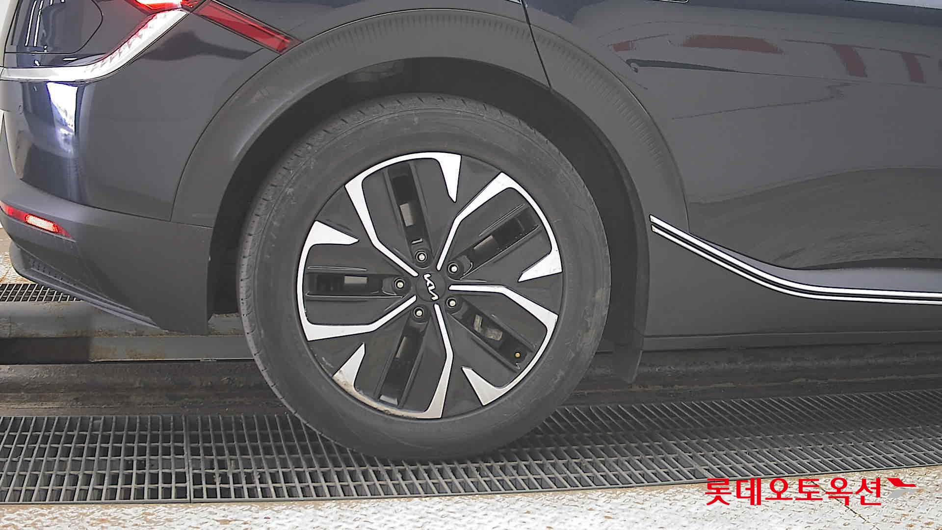 기아자동차 EV6 2022 - 이미지 28