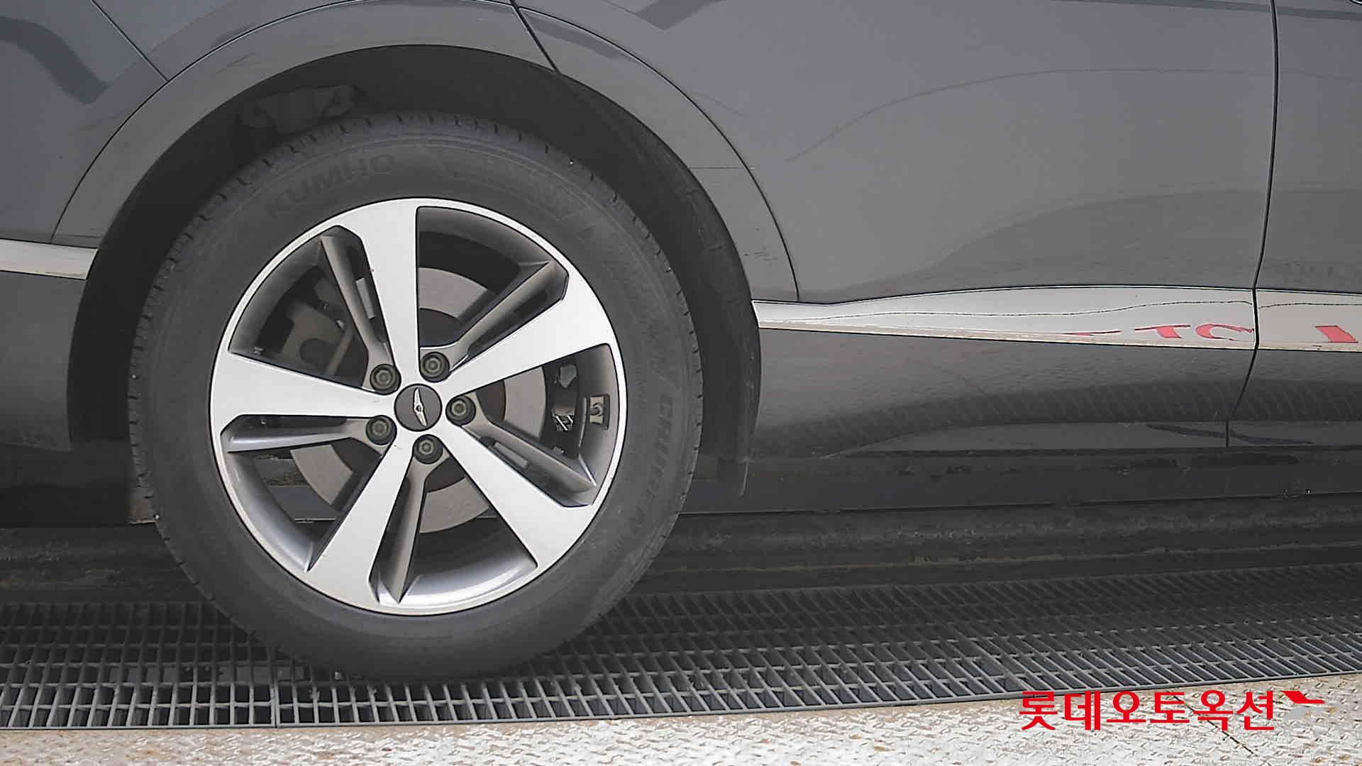 Genesis GV80 2021 - Image 28