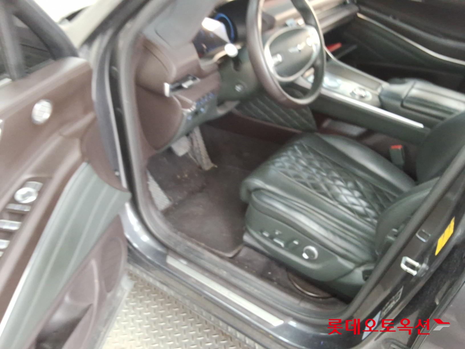 Genesis GV80 2021 - Image 36