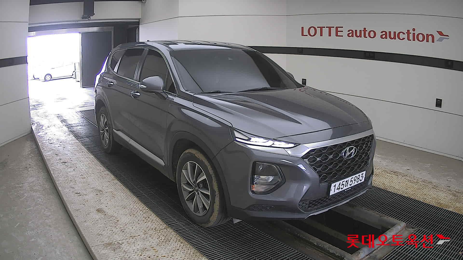 Hyundai Santa Fe 2020 - Image 6