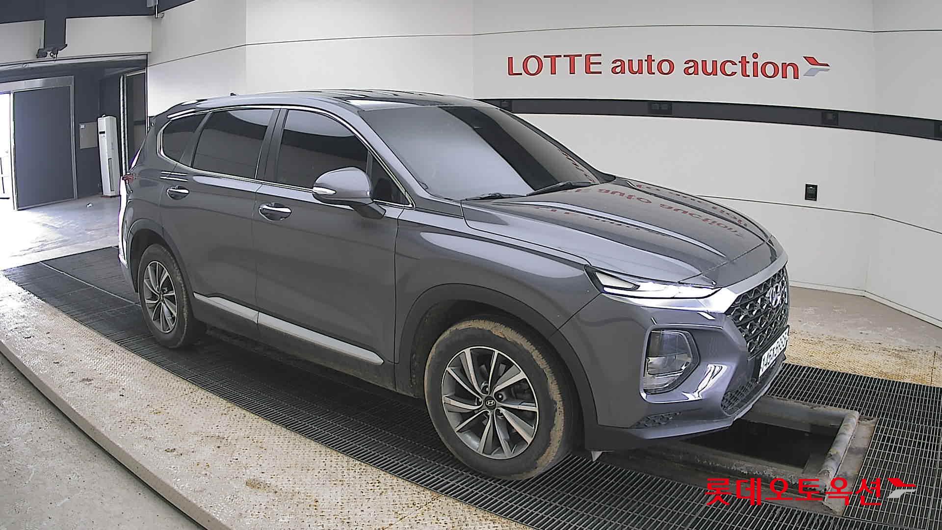 Hyundai Santa Fe 2020 - Image 23