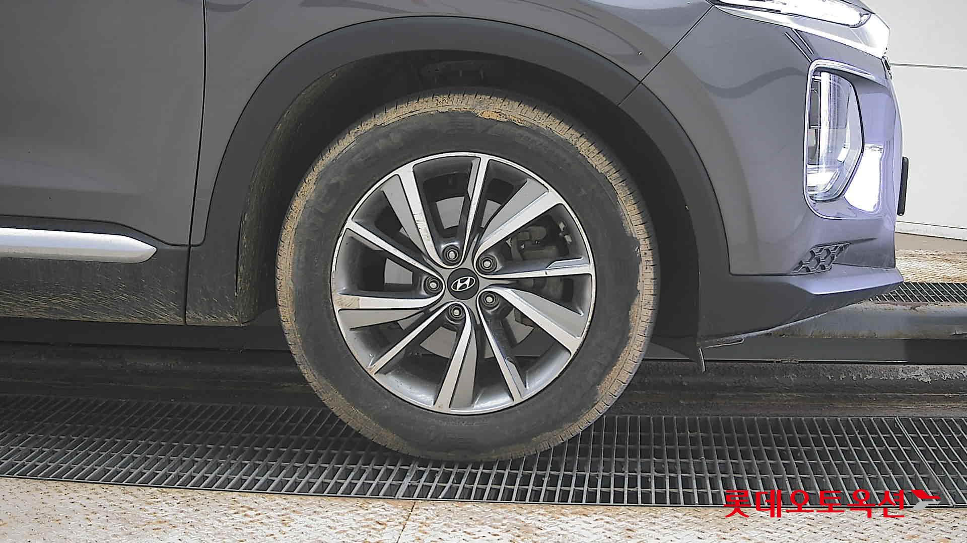 Hyundai Santa Fe 2020 - Image 27