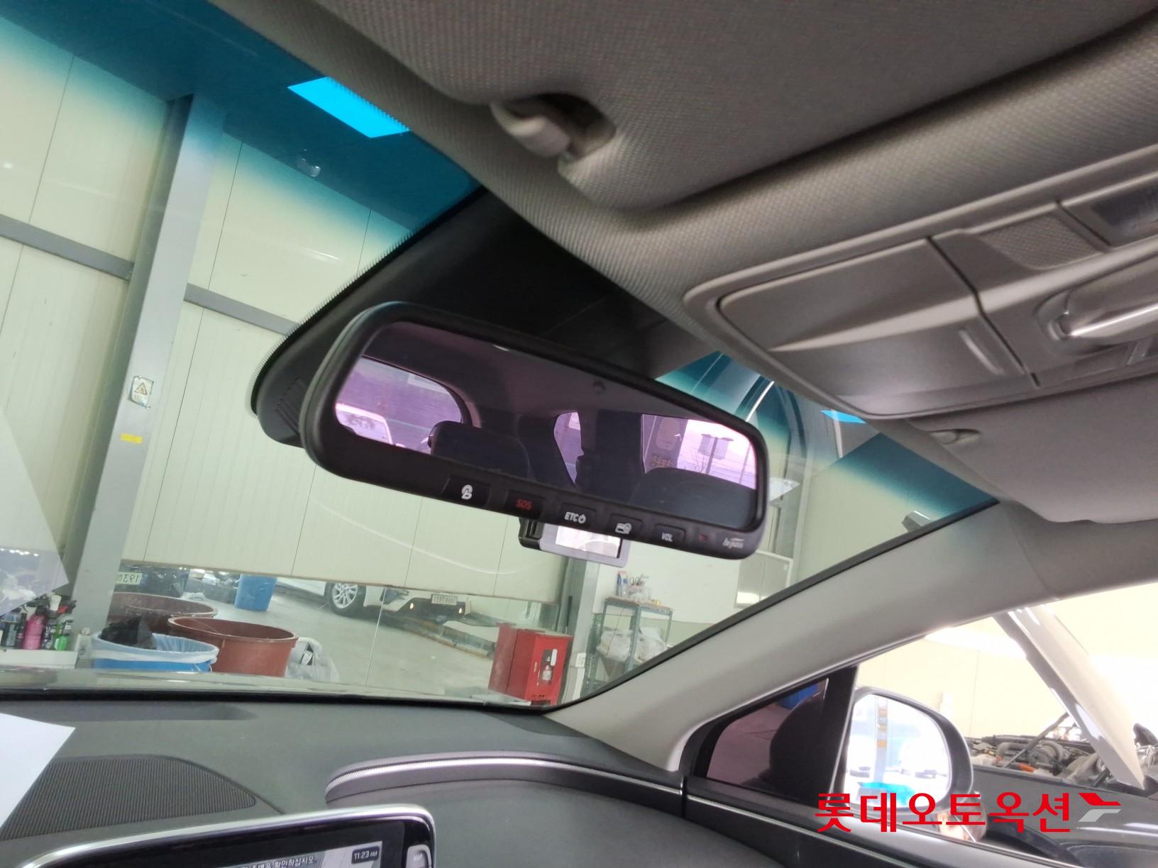 Hyundai Santa Fe 2020 - Image 33