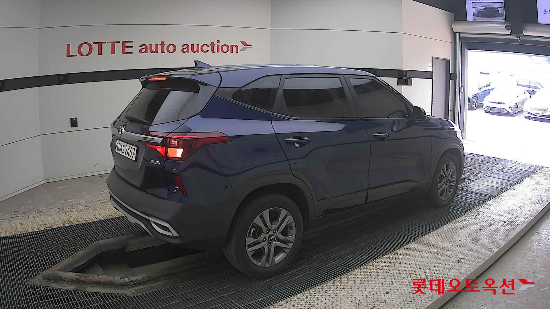 كيا سيلتوس 2021 - صورة 19