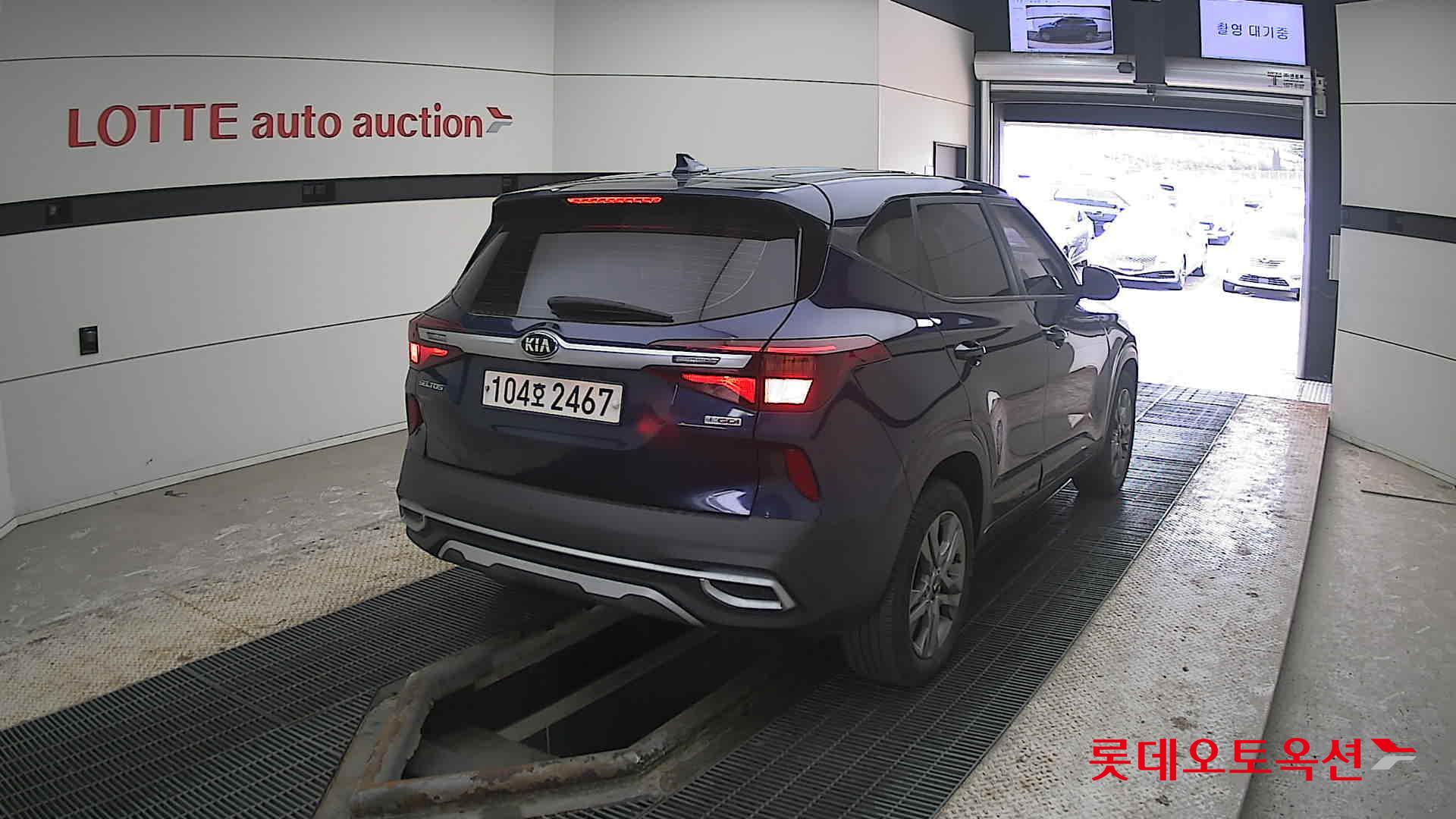 كيا سيلتوس 2021 - صورة 18