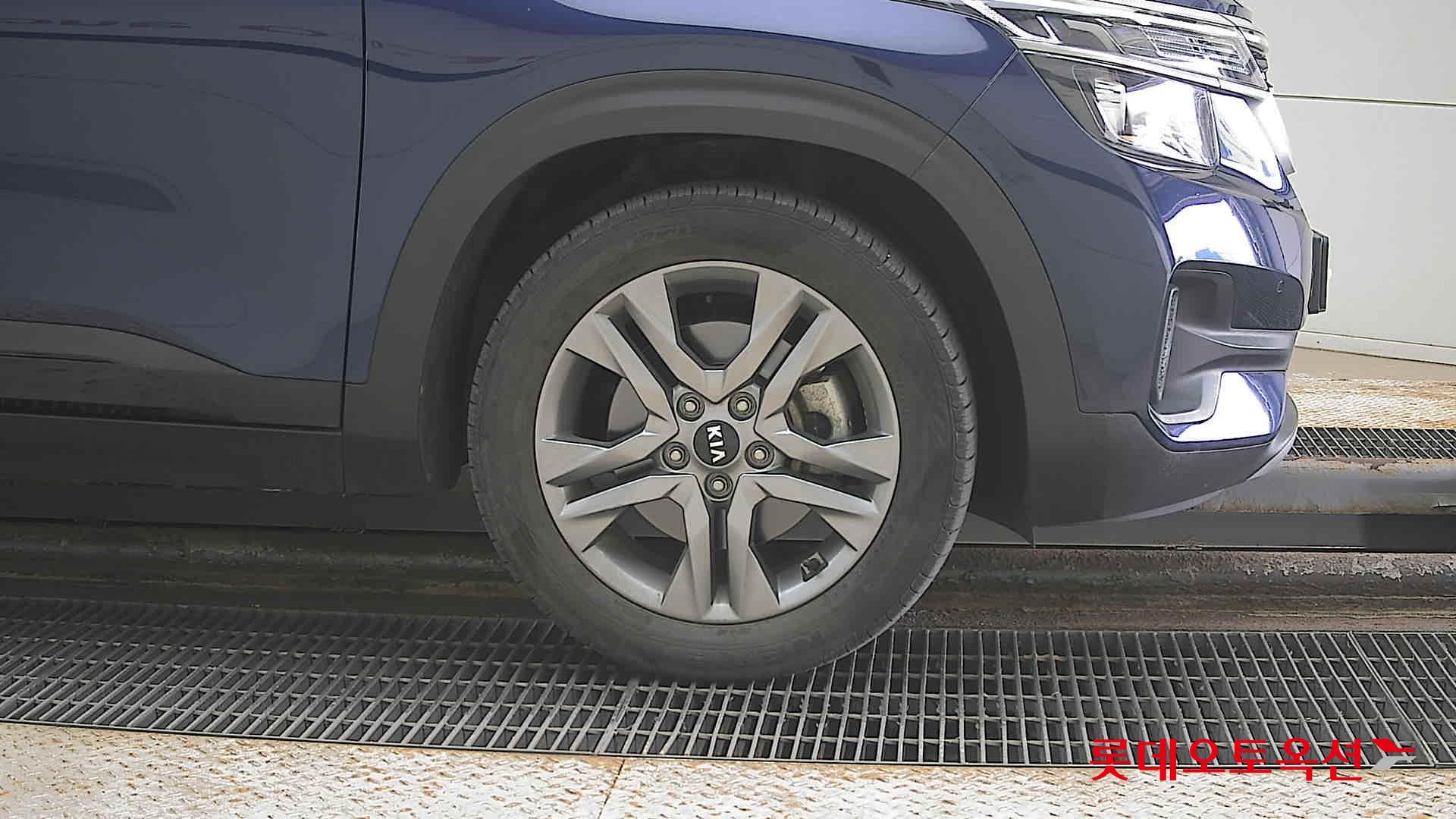 كيا سيلتوس 2021 - صورة 27