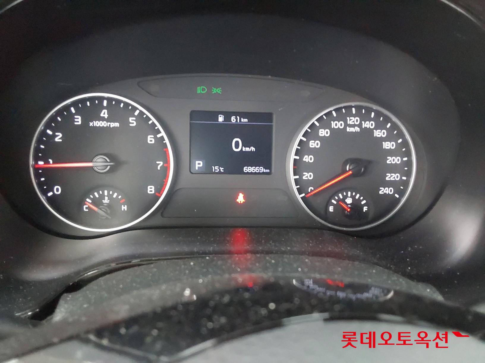 كيا سيلتوس 2021 - صورة 31