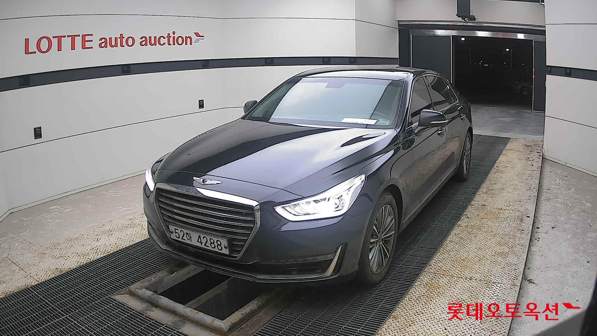 جينيسيس EQ900 2018 - صورة 10