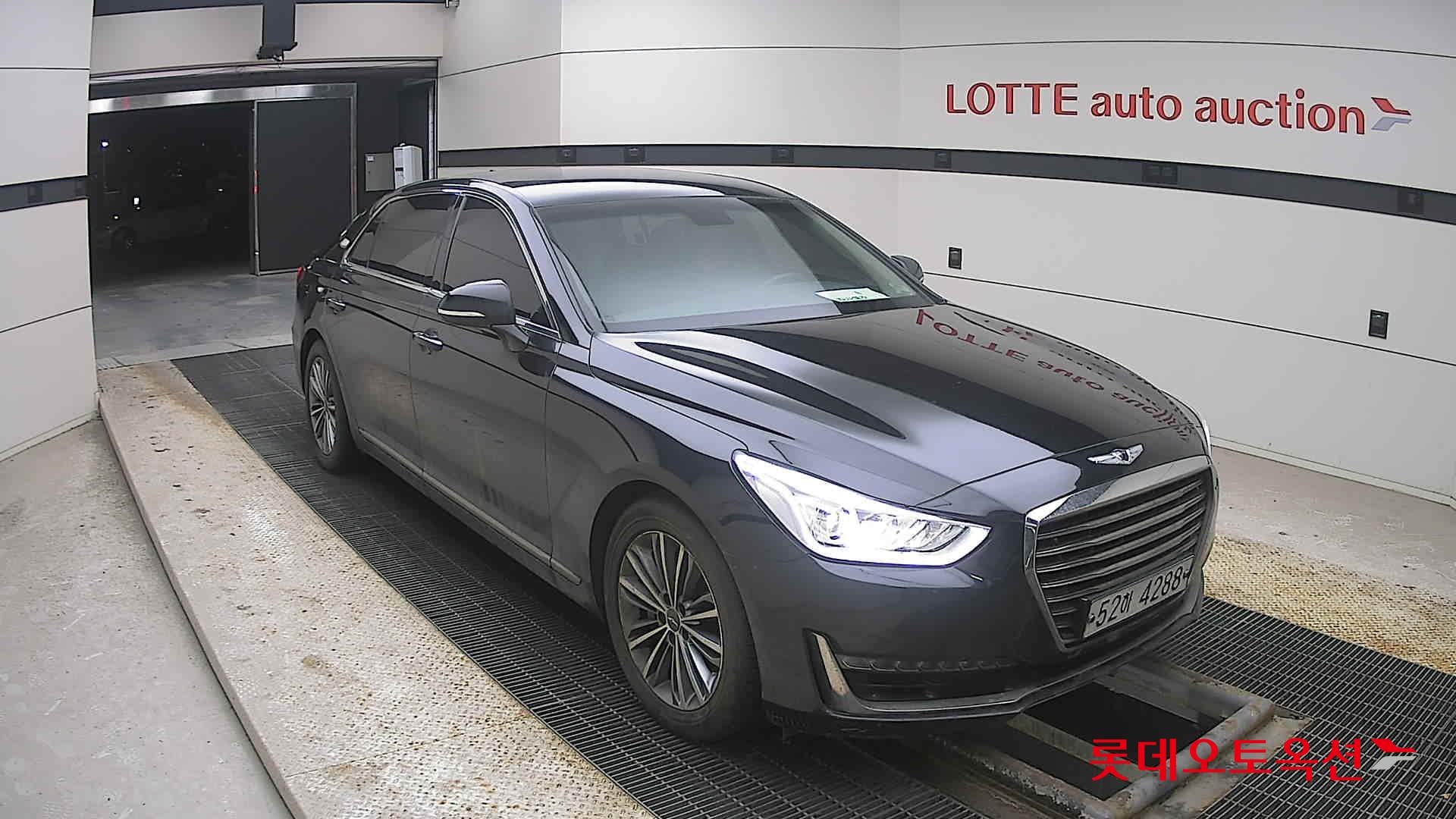 جينيسيس EQ900 2018 - صورة 6