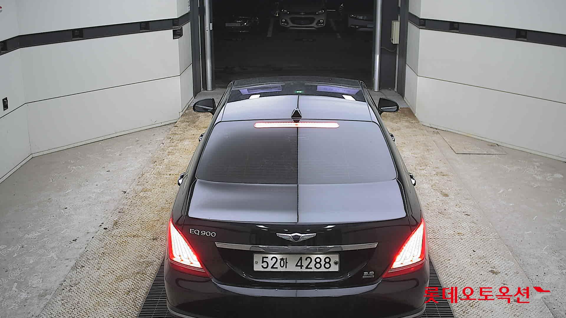 جينيسيس EQ900 2018 - صورة 17