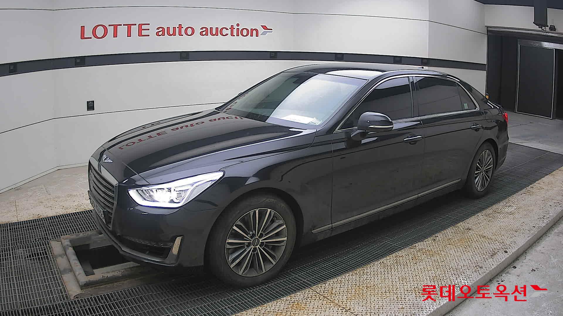 جينيسيس EQ900 2018 - صورة 11