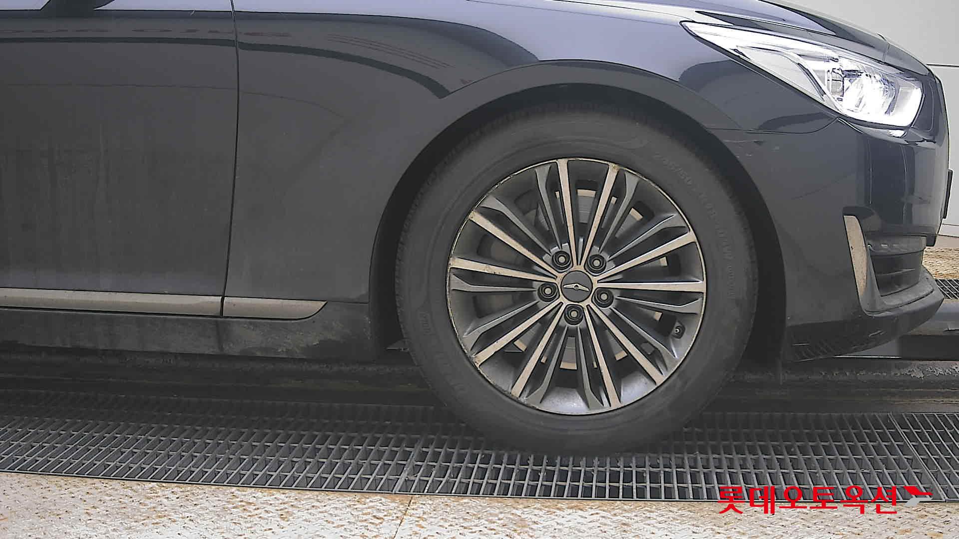 جينيسيس EQ900 2018 - صورة 27