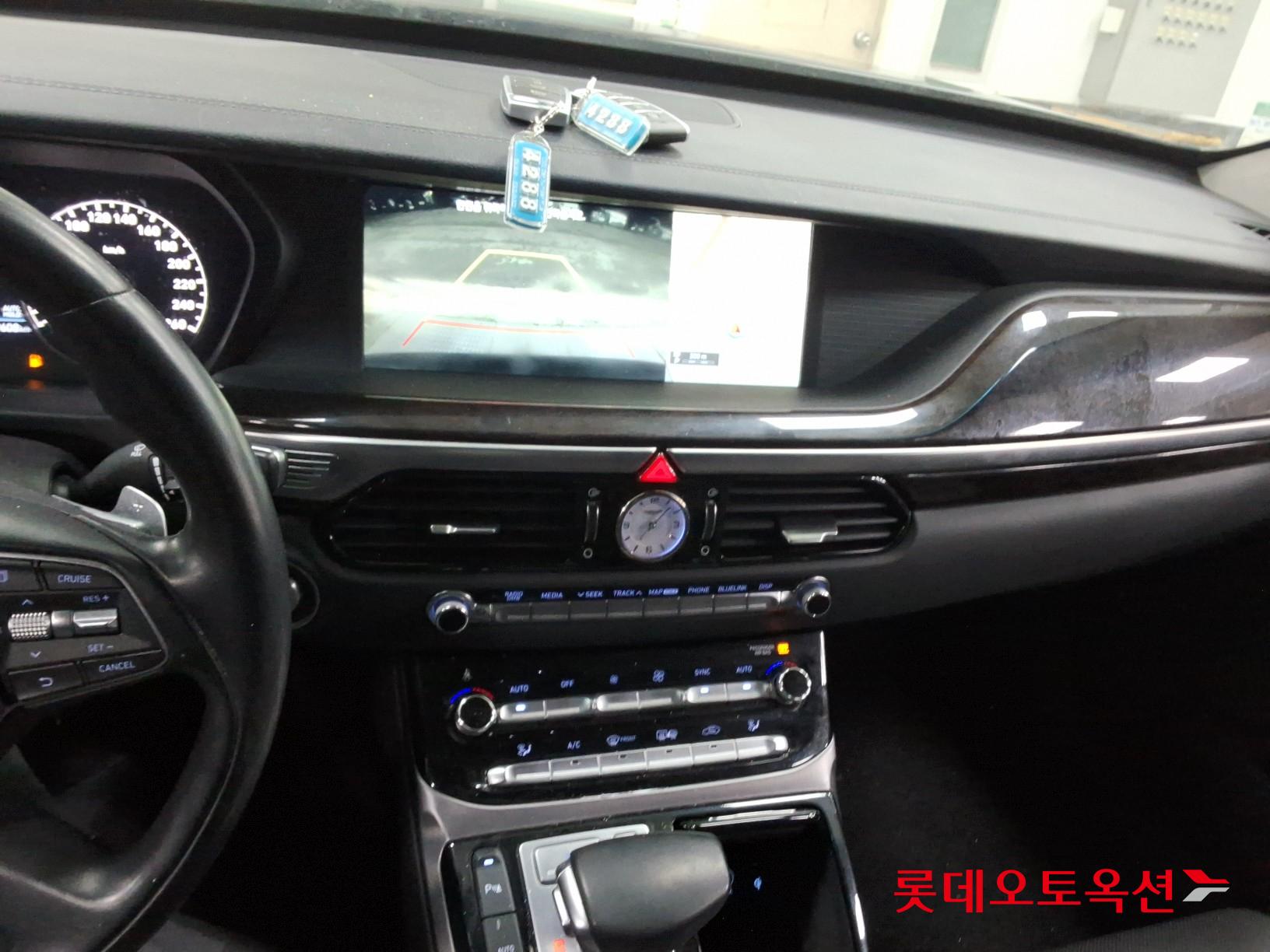 جينيسيس EQ900 2018 - صورة 34