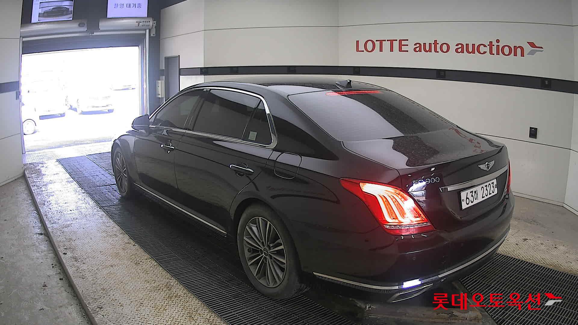 Hyundai EQ900 2018 Titanium Black из Кореи, фото 6