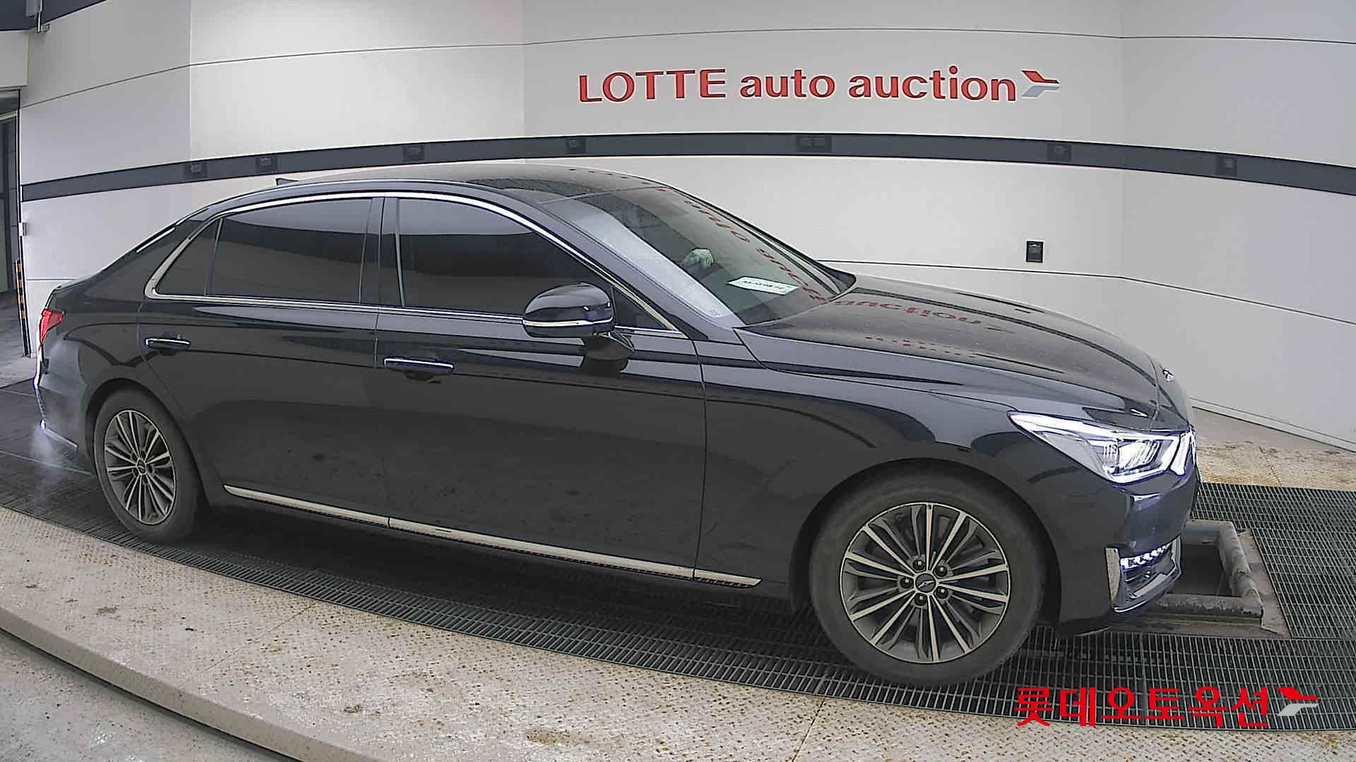 Hyundai EQ900 id 3803684 из Кореи 17