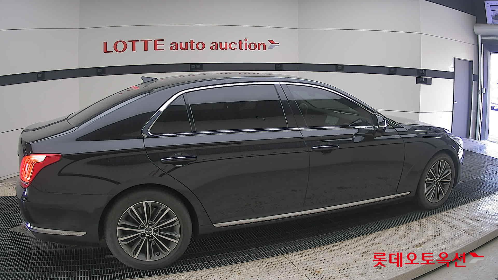 Hyundai EQ900 id 3803684 из Кореи 18