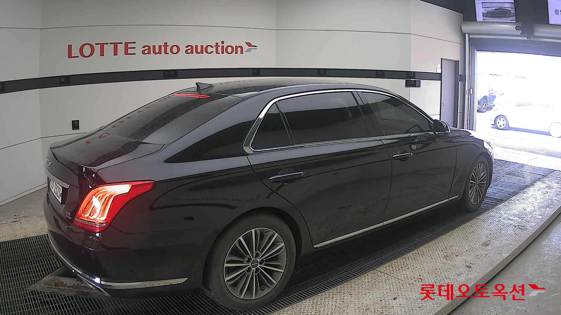 Hyundai EQ900 id 3803684 из Кореи 19